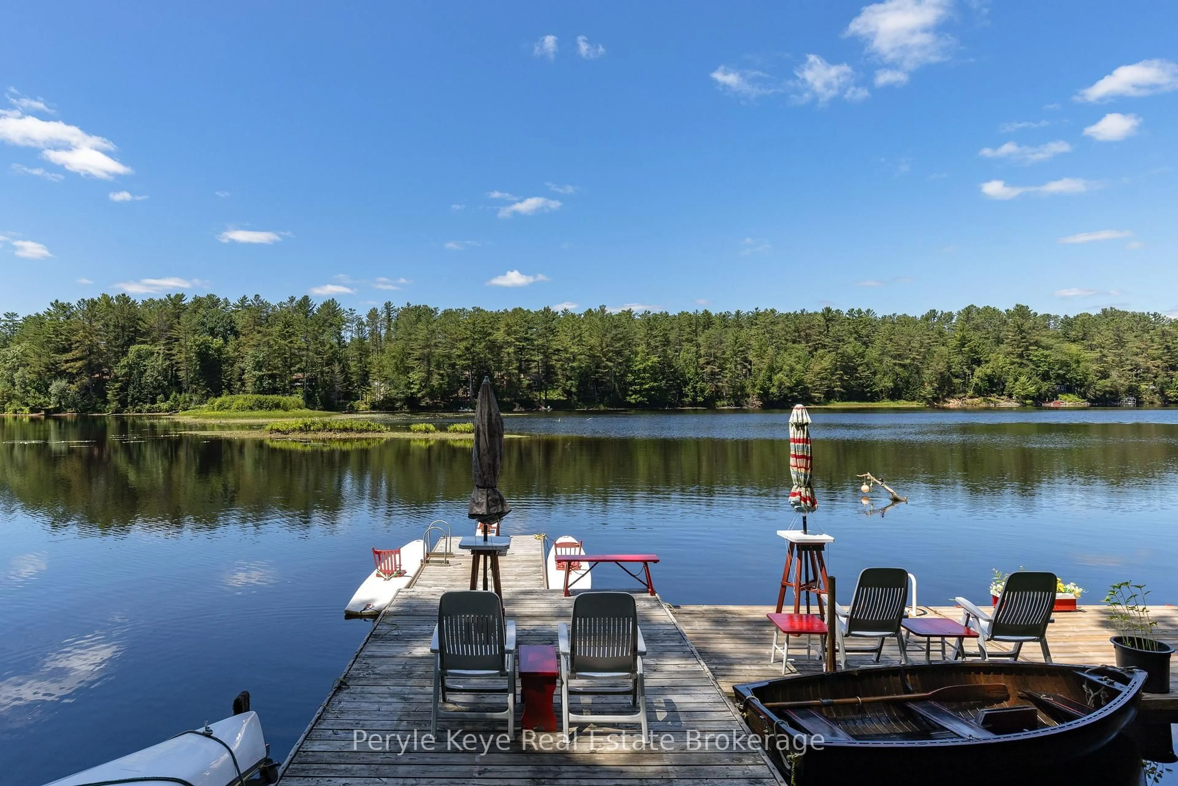 Unknown for 136 Deer Lake Rd, Huntsville Ontario P0B 1L0