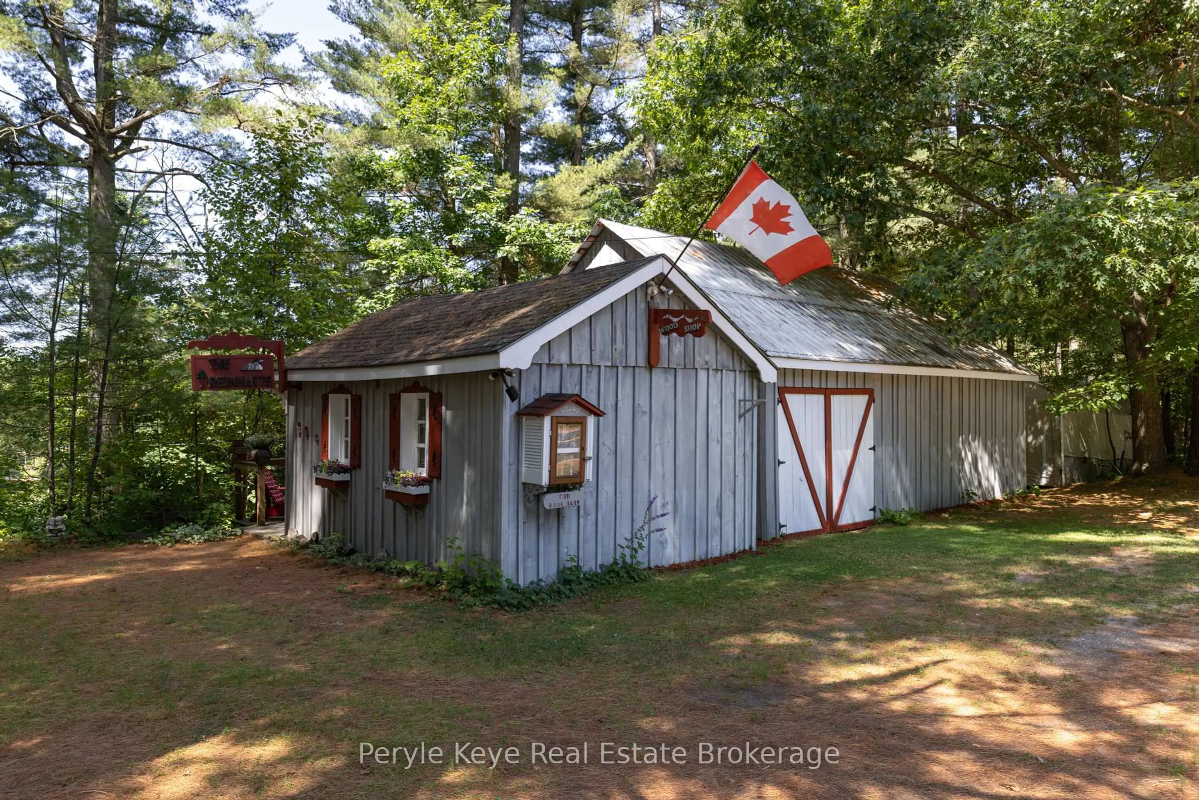 Shed for 136 Deer Lake Rd, Huntsville Ontario P0B 1L0
