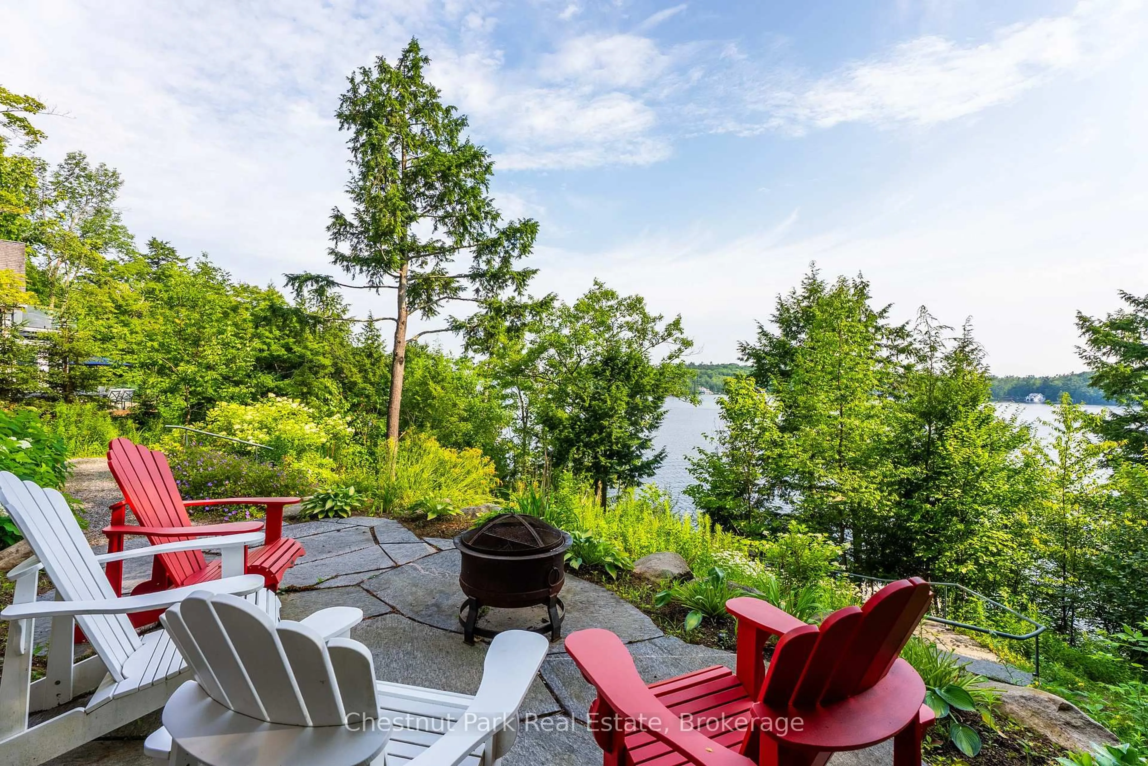 Patio, water/lake/river/ocean view for 1388 Peninsula Rd, Muskoka Lakes Ontario P0B 1J0