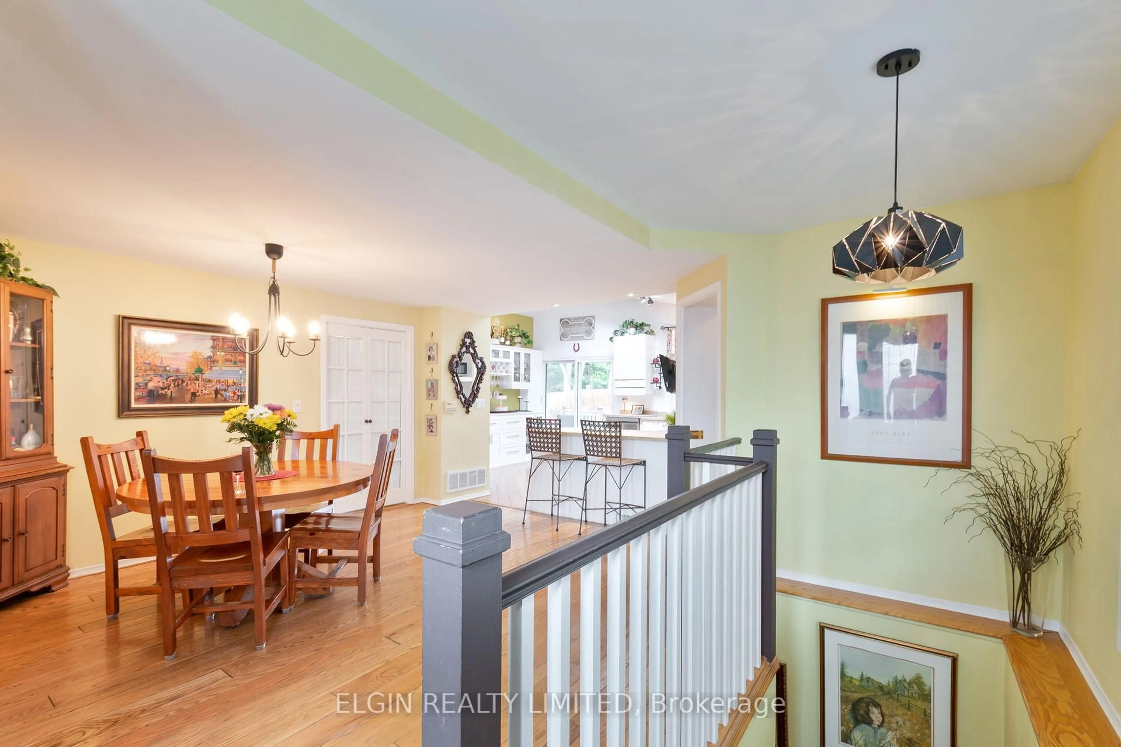 Unknown for 26 Oak St, St. Thomas Ontario N5R 1R4
