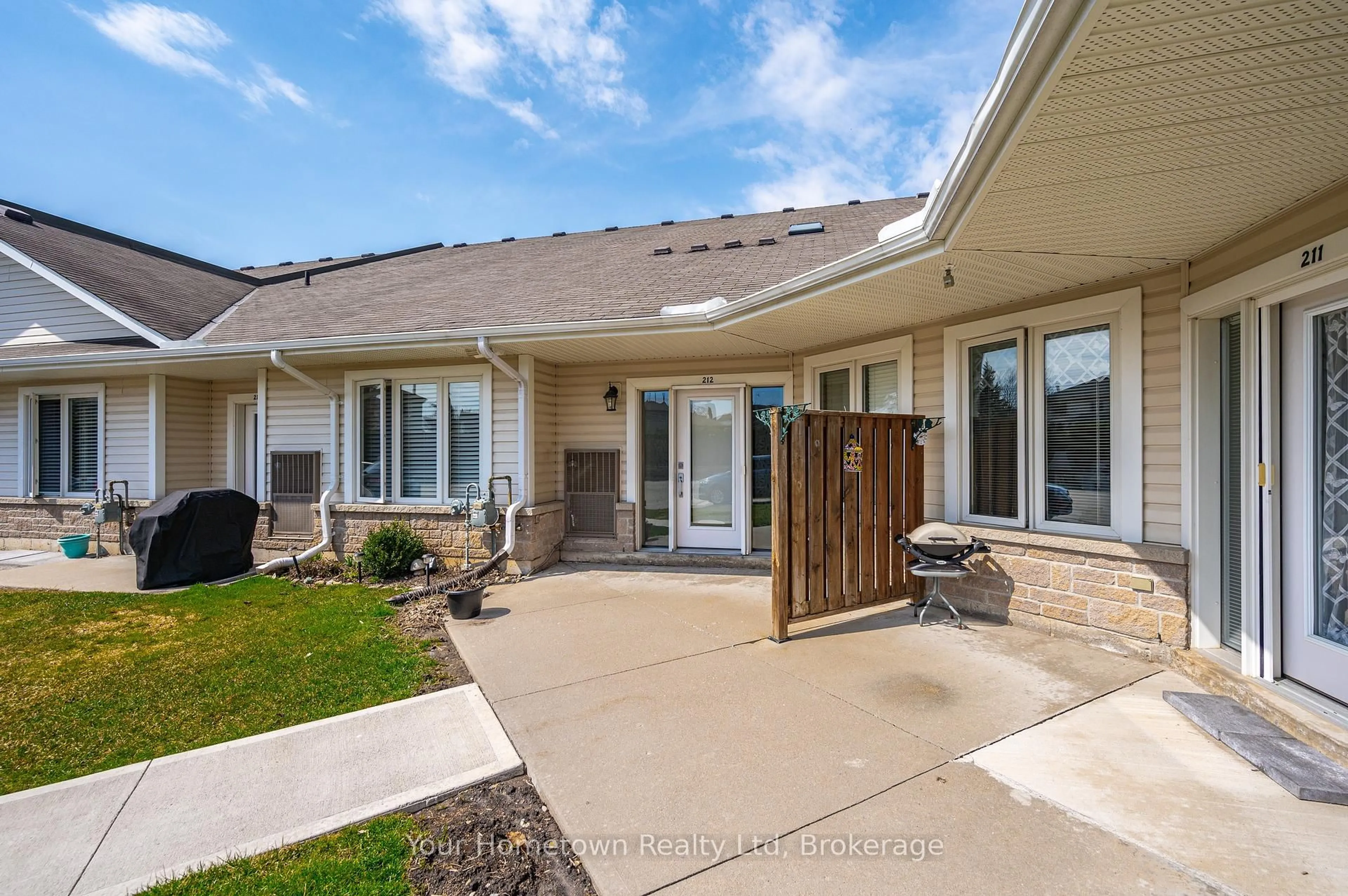 Unknown for 760 Woodhill Dr #212, Centre Wellington Ontario N1M 3W5