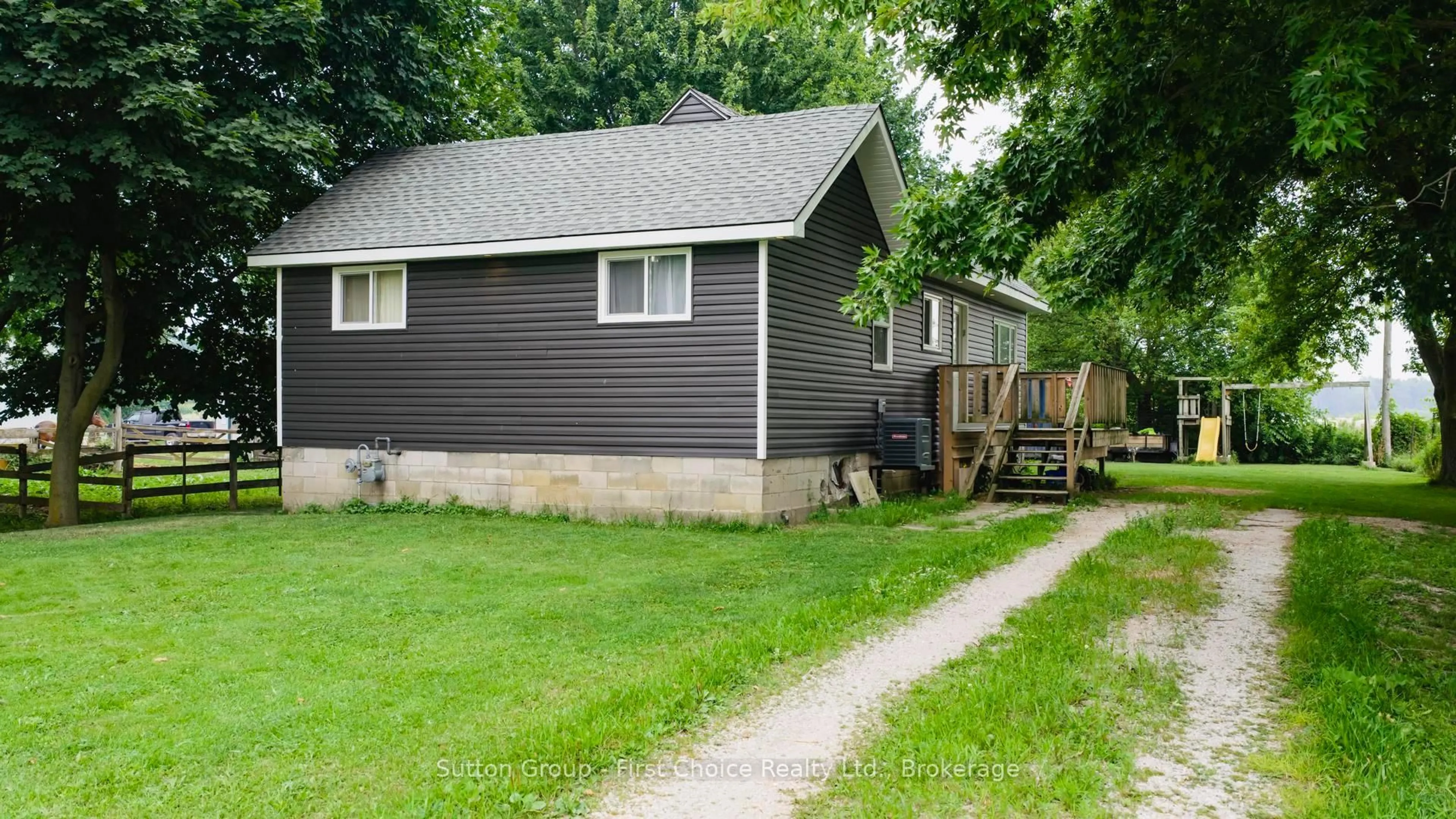 Shed for 44146 Line 34 Line, Huron East Ontario N0K 1E0
