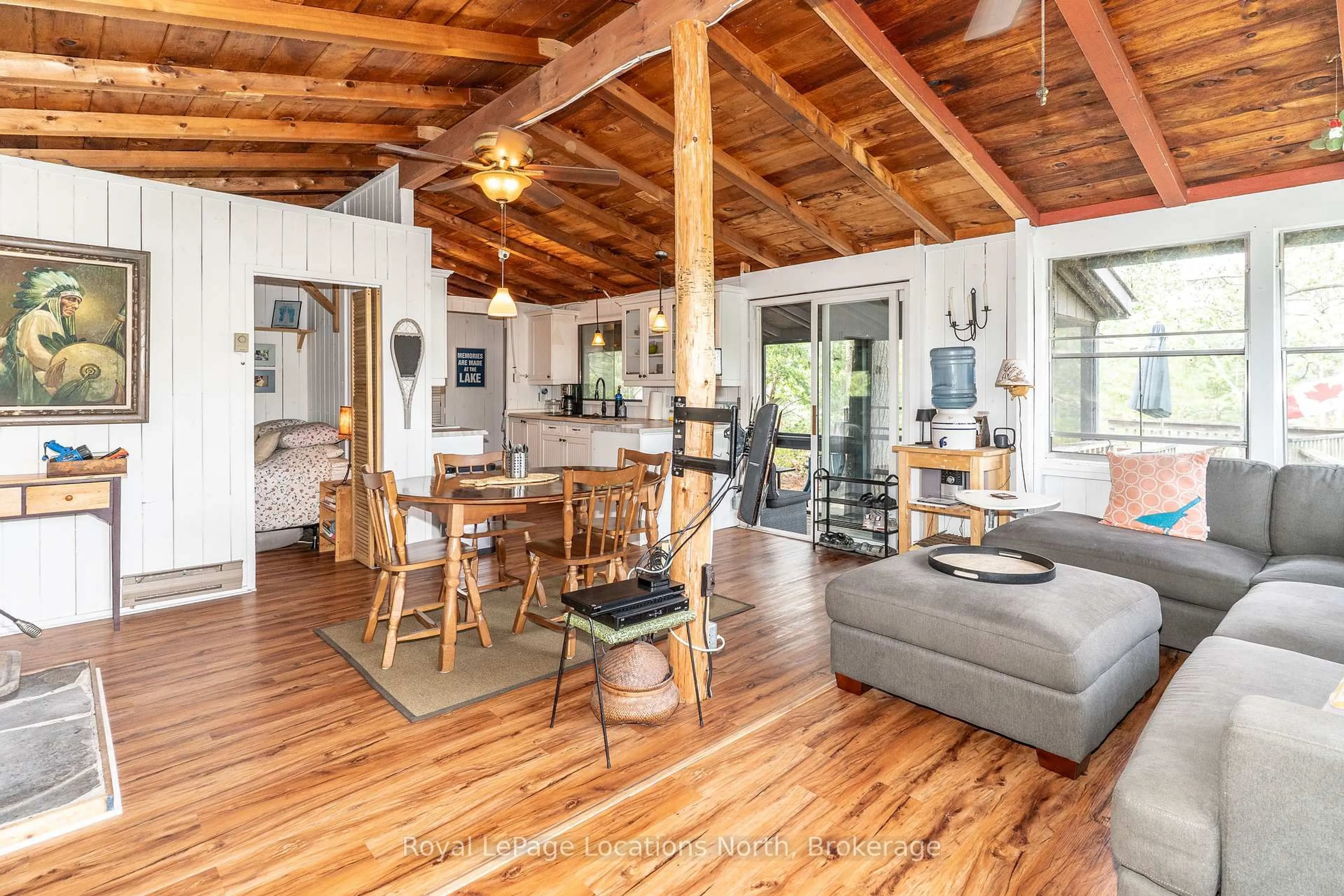 Open concept kitchen, wood/laminate floor for 2 3LN Berkinshaw Island, Gravenhurst Ontario P1P 1R2