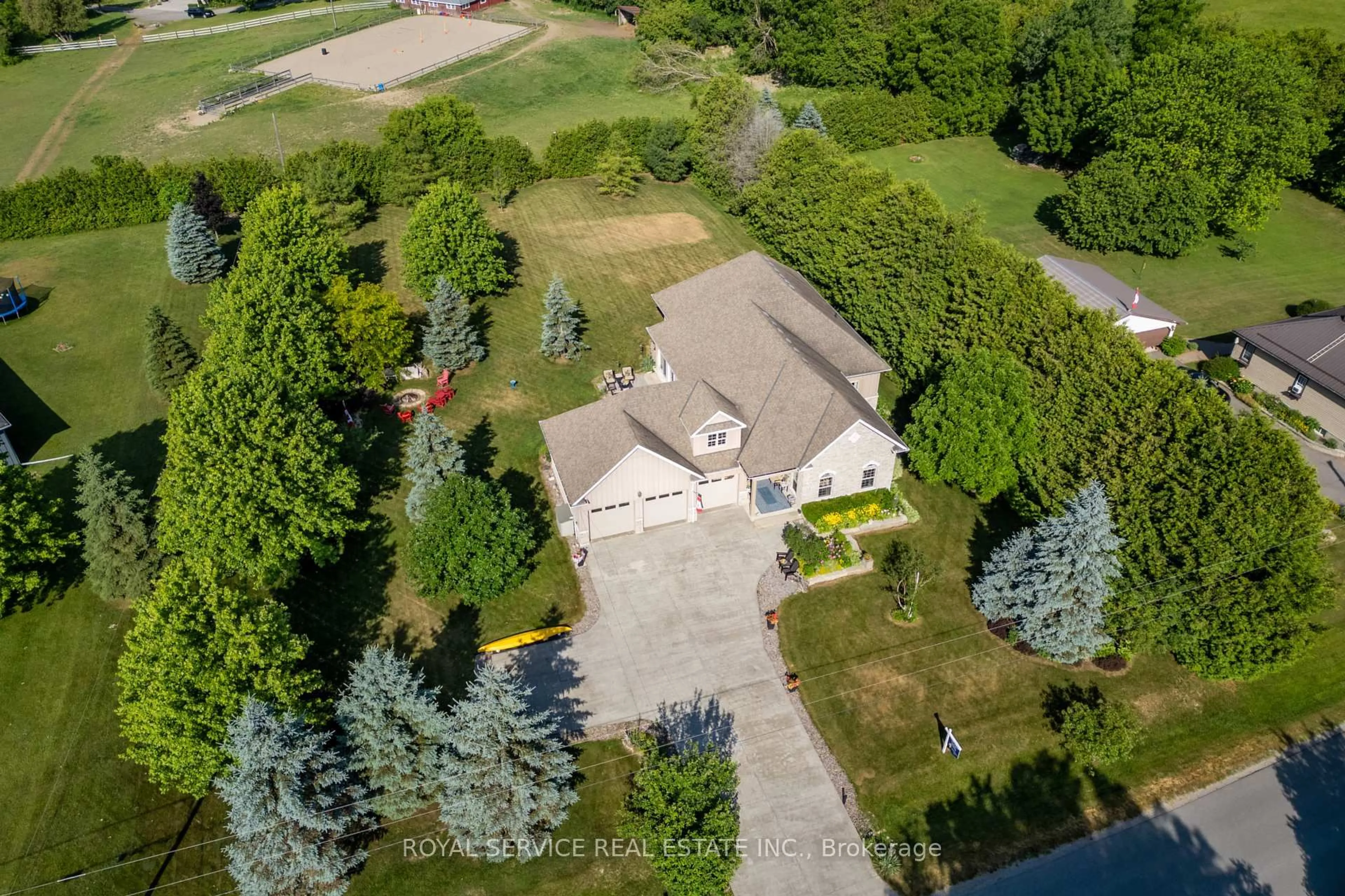 A pic from outside/outdoor area/front of a property/back of a property/a pic from drone, water/lake/river/ocean view for 2932 Cornish Hollow Rd, Hamilton Township Ontario K9A 4J9
