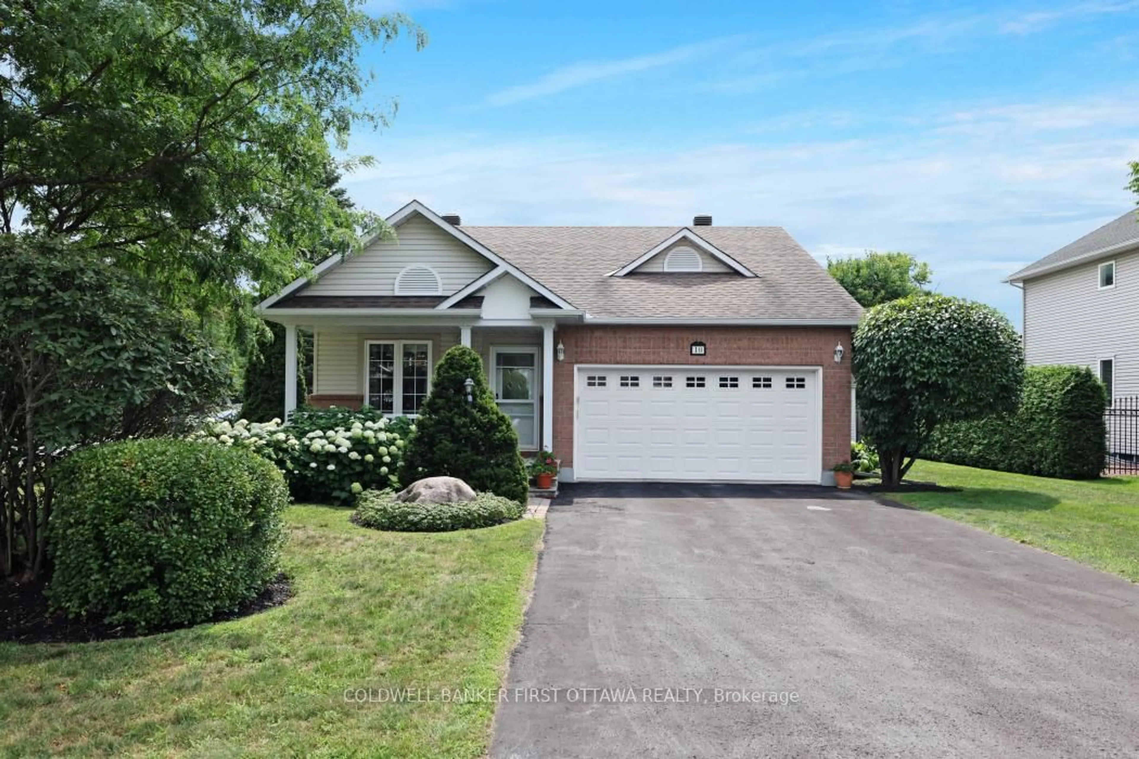 Unknown for 10 Ladybirds Cres, Stittsville Ontario K2S 1Z6