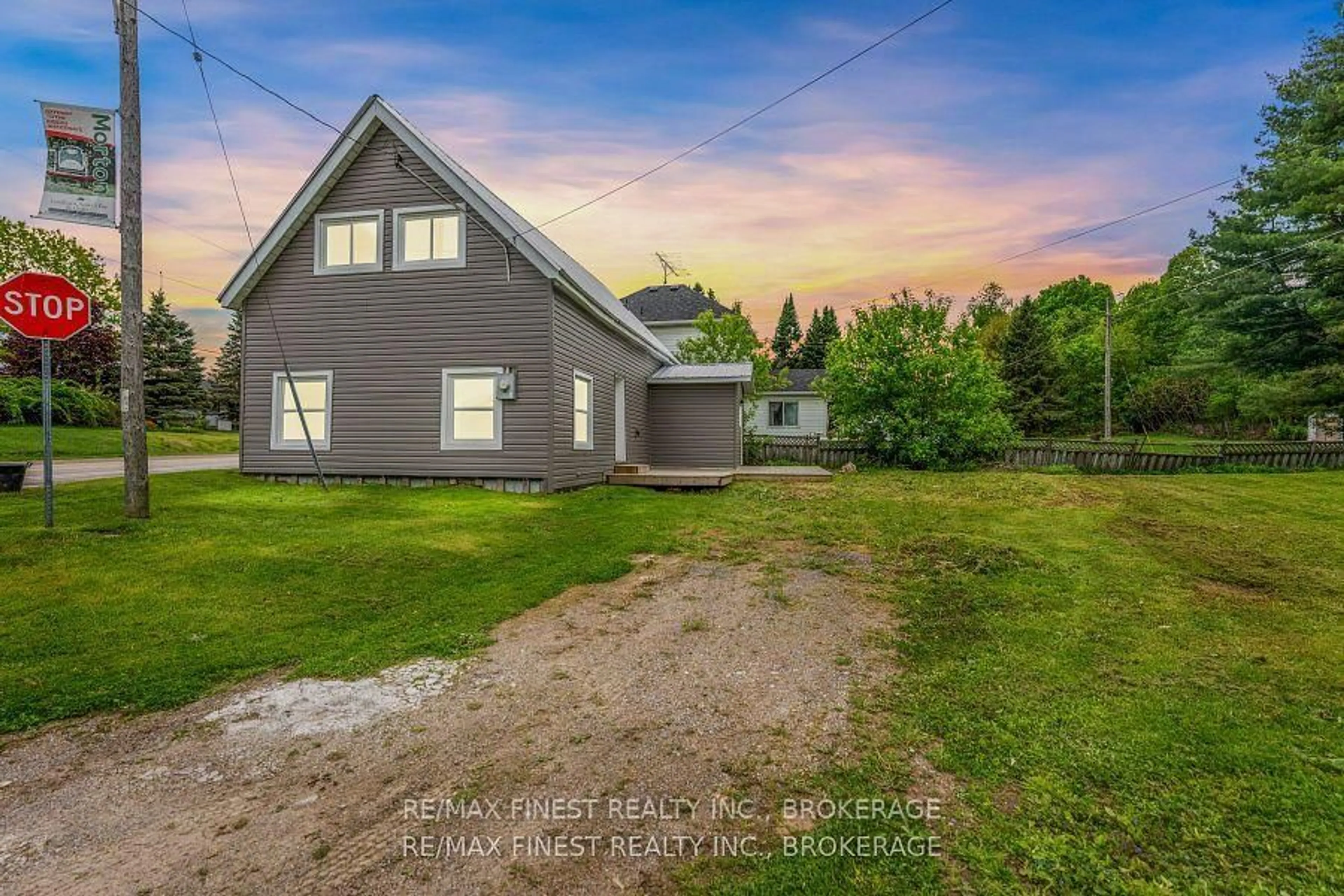 A pic from outside/outdoor area/front of a property/back of a property/a pic from drone, unknown for 3 Mary St, Rideau Lakes Ontario K7S 3G7