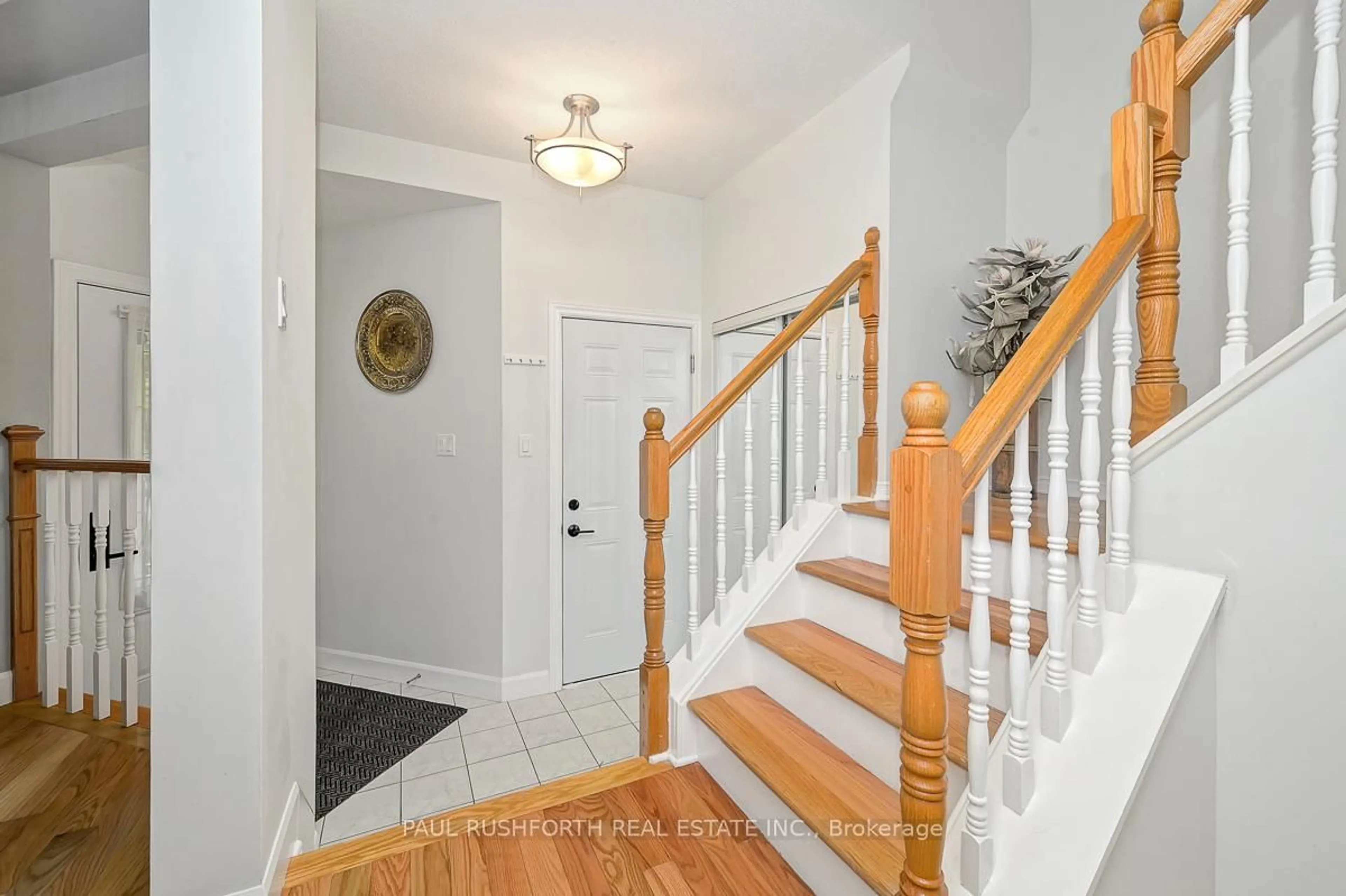 Unknown for 24 Highmont Crt, Ottawa Ontario K2T 1B2