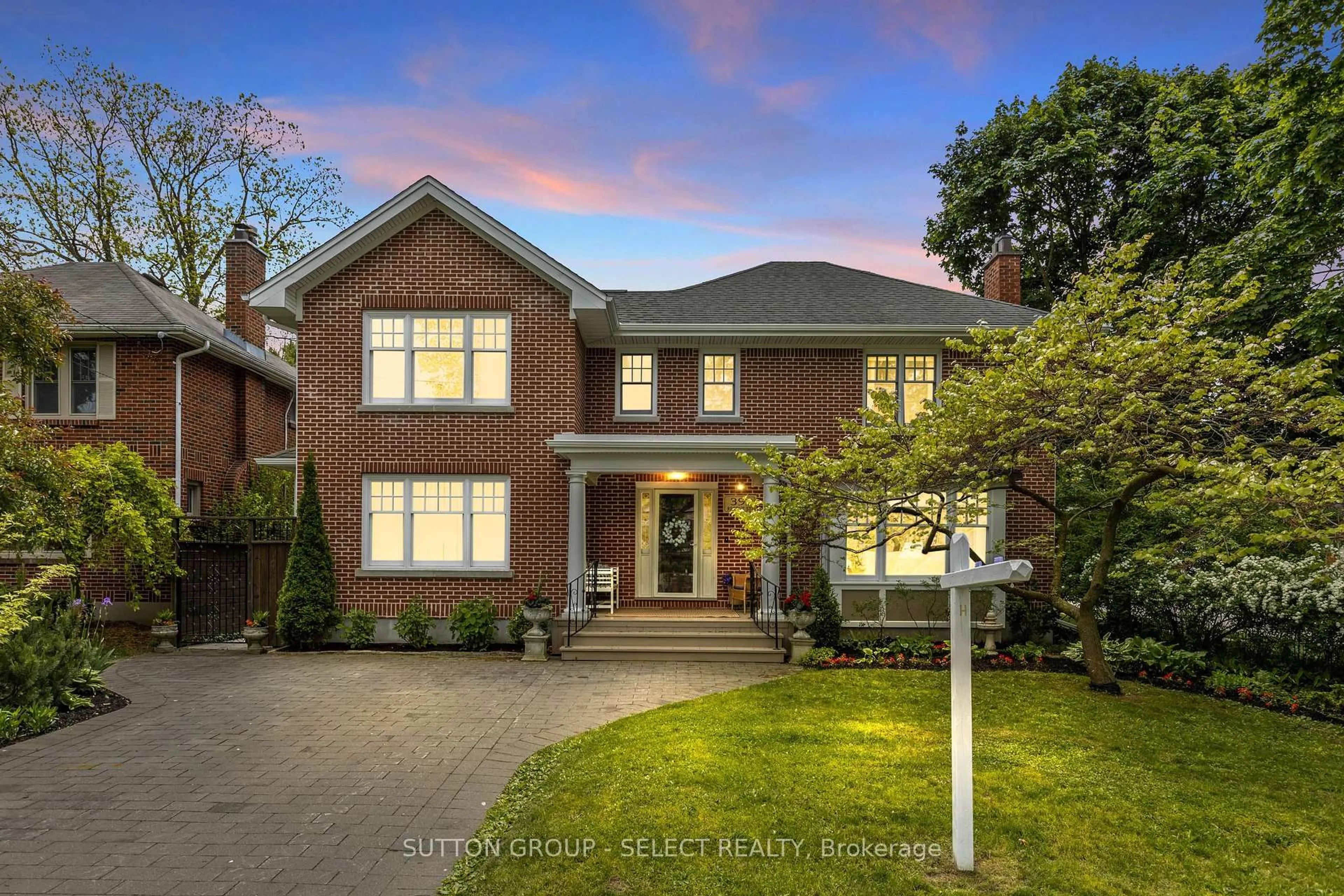 Home with brick exterior material, street for 391 Regent St, London East Ontario N6A 2H7
