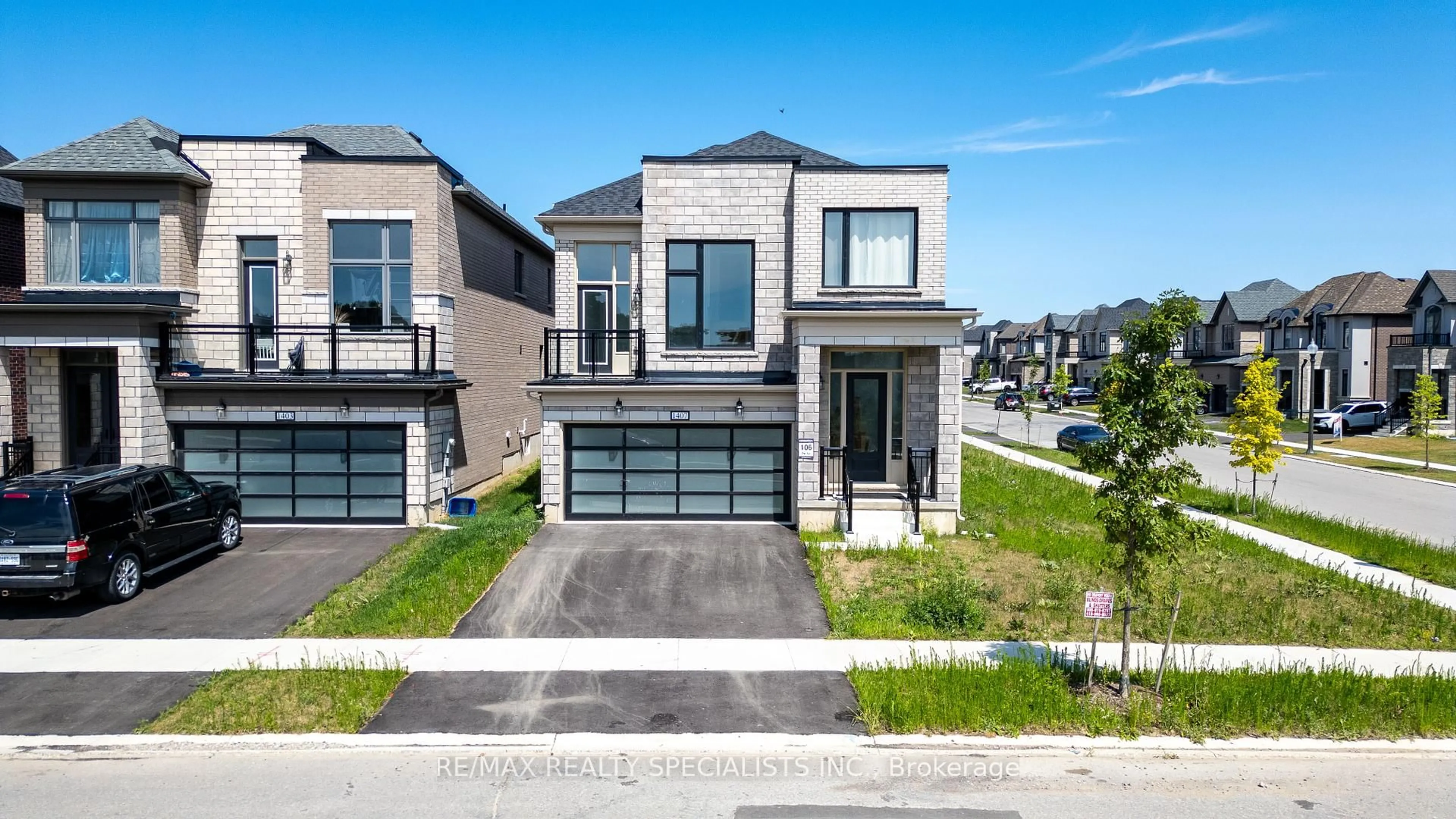 Home with brick exterior material, street for 1407 Upper Thames Dr, Woodstock Ontario N4T 0N9