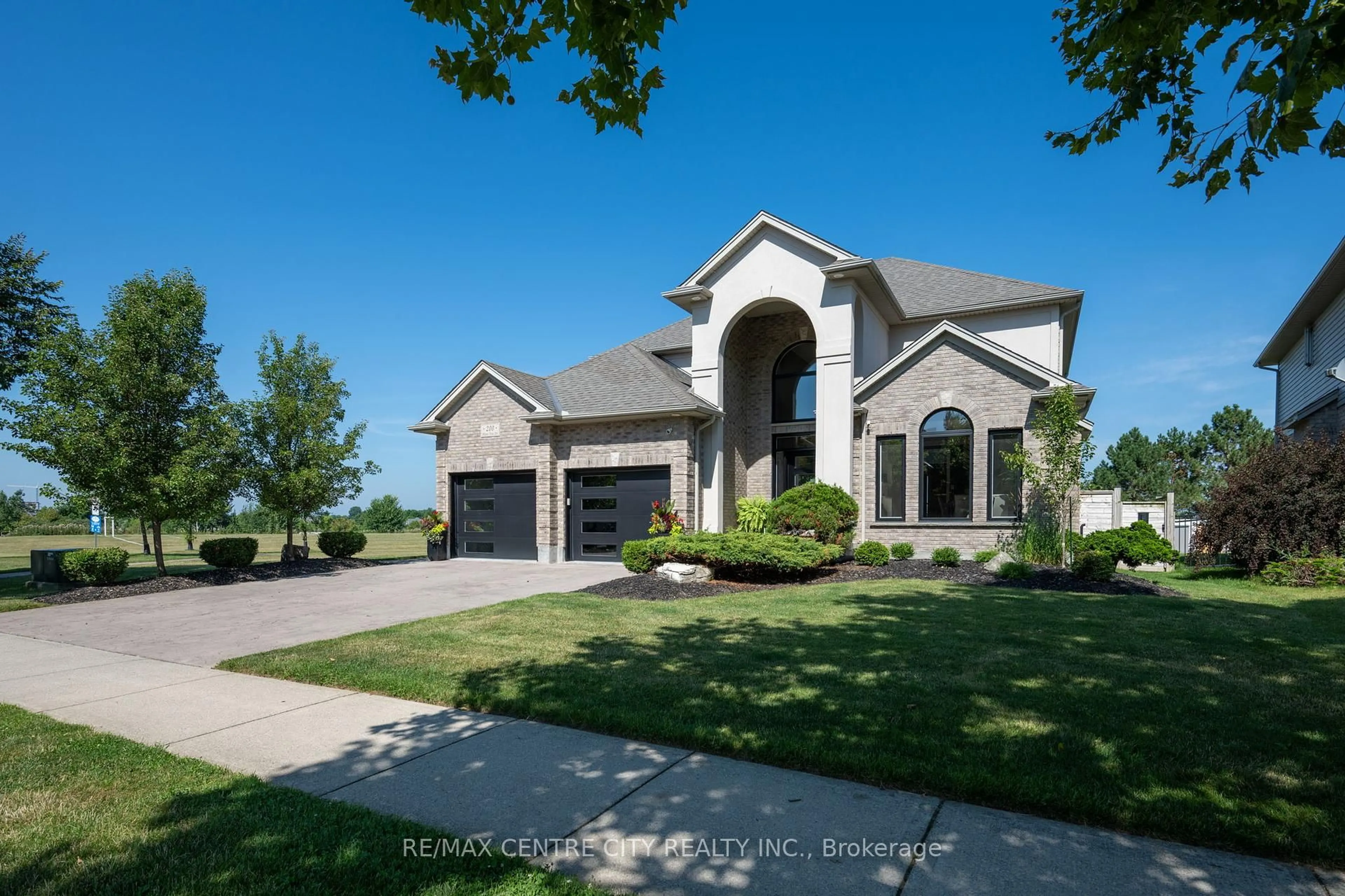Home with brick exterior material, street for 200 Plane Tree Dr, London North Ontario N6G 5H4