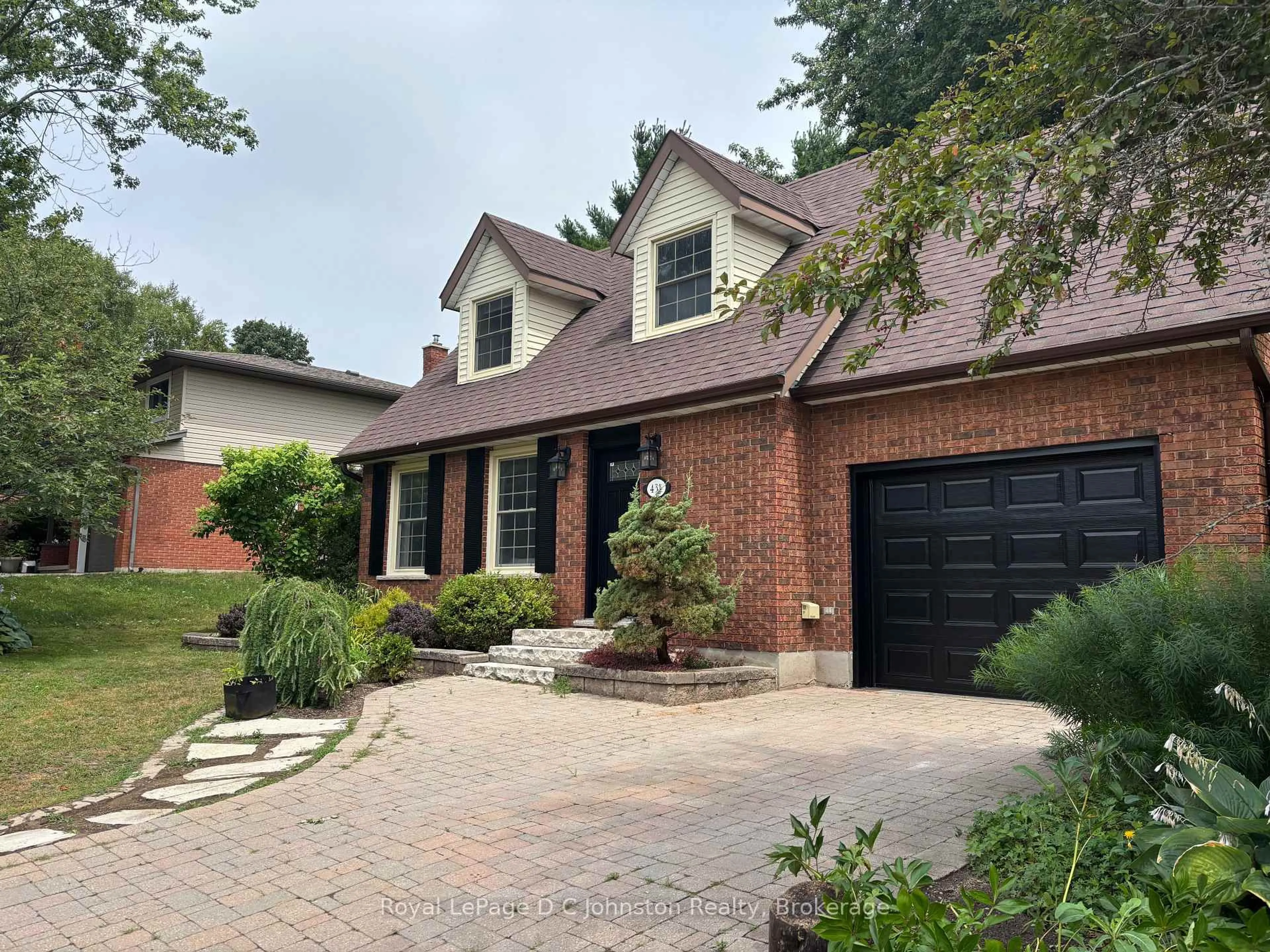 Home with brick exterior material, street for 431 Thede Dr, Saugeen Shores Ontario N0H 2C4
