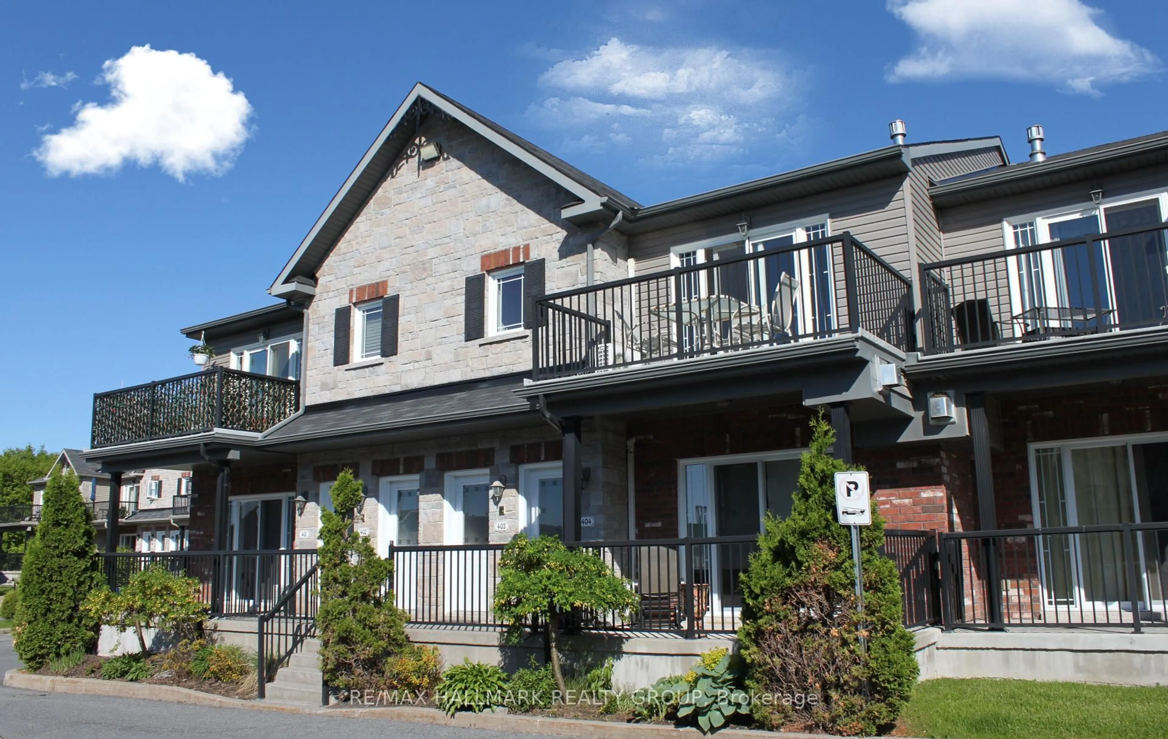 Unknown for 201 Eliot Dr #404, Clarence-Rockland Ontario K4K 0G4