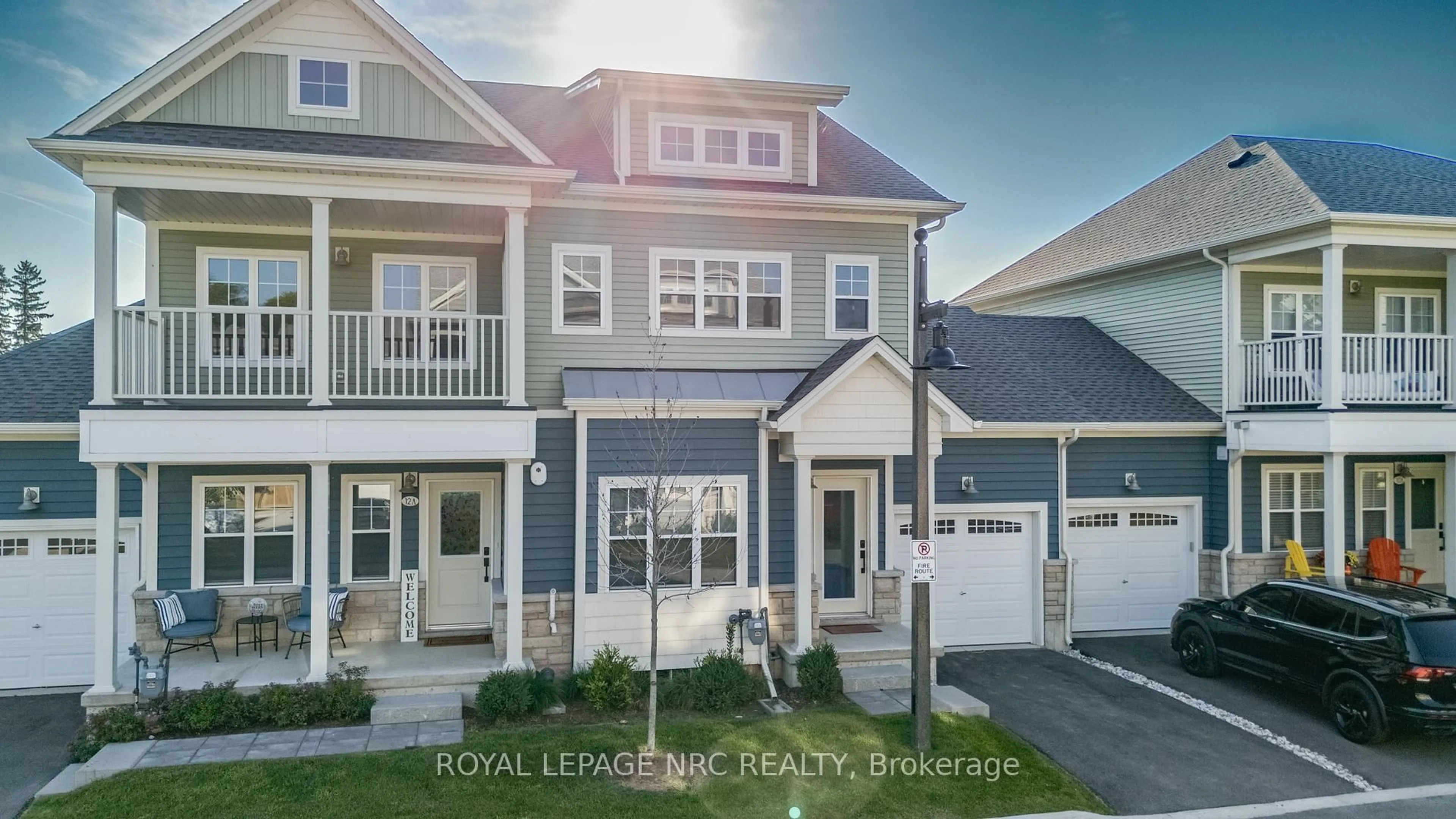 Home with vinyl exterior material, street for 12 SHORES Lane #B, Fort Erie Ontario L0S 1B0