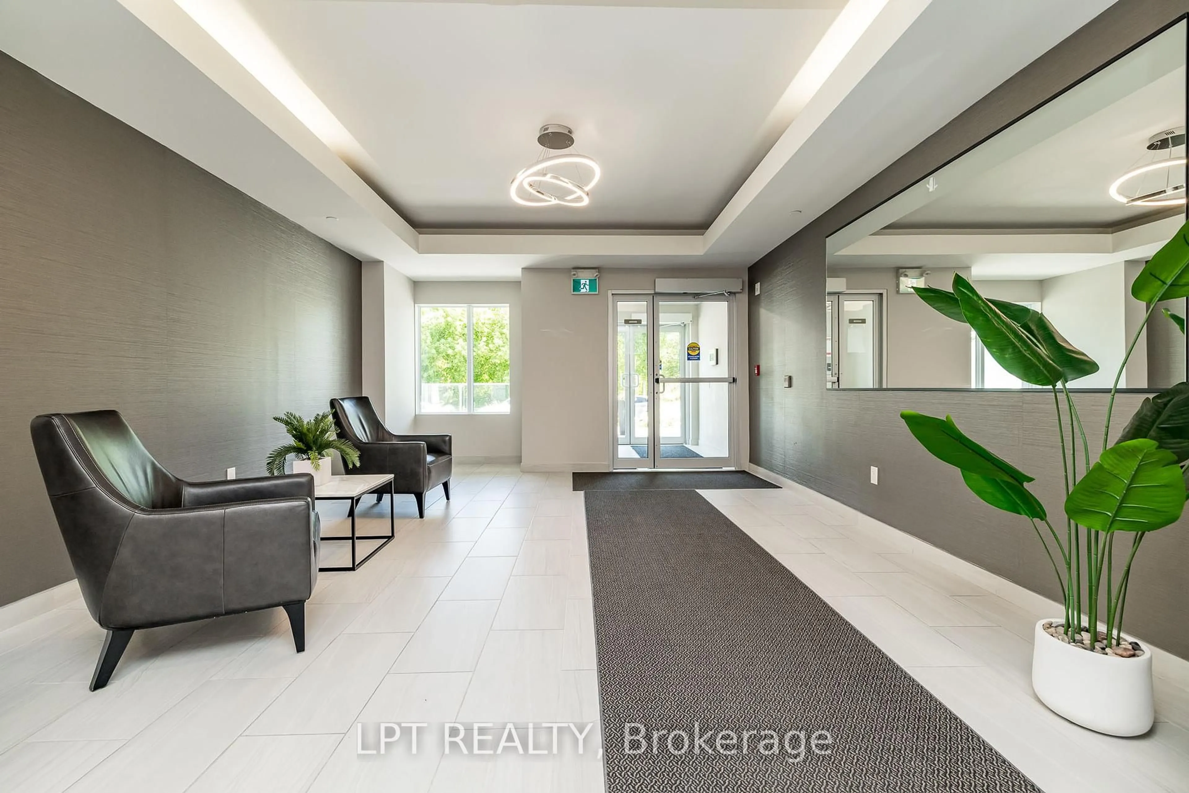 Unknown for 280 Herzberg Rd #204, Ottawa Ontario K2K 0N8