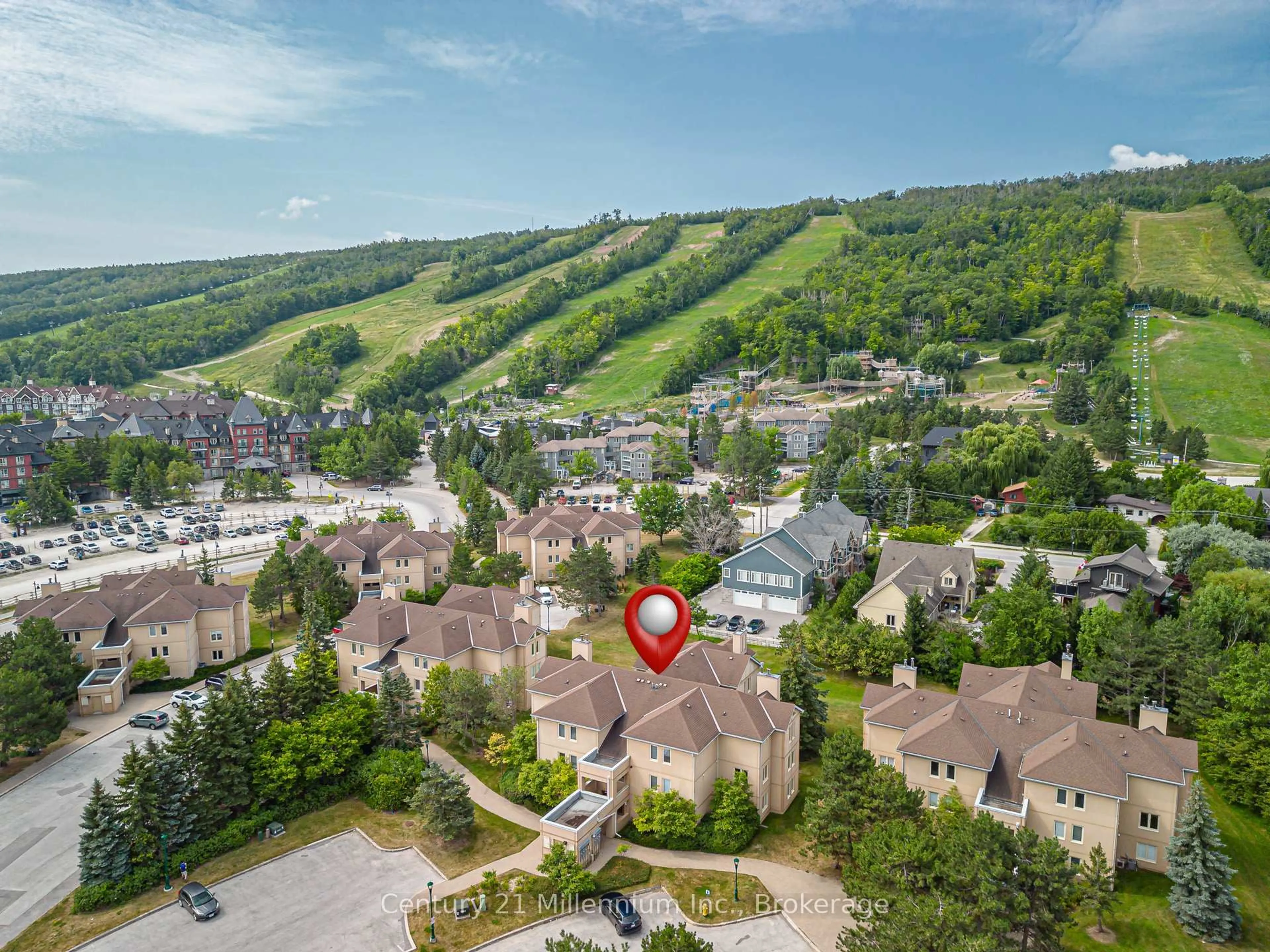 A pic from outside/outdoor area/front of a property/back of a property/a pic from drone, mountain view for 169 Jozo Weider Blvd #118, Blue Mountains Ontario L9Y 0V2