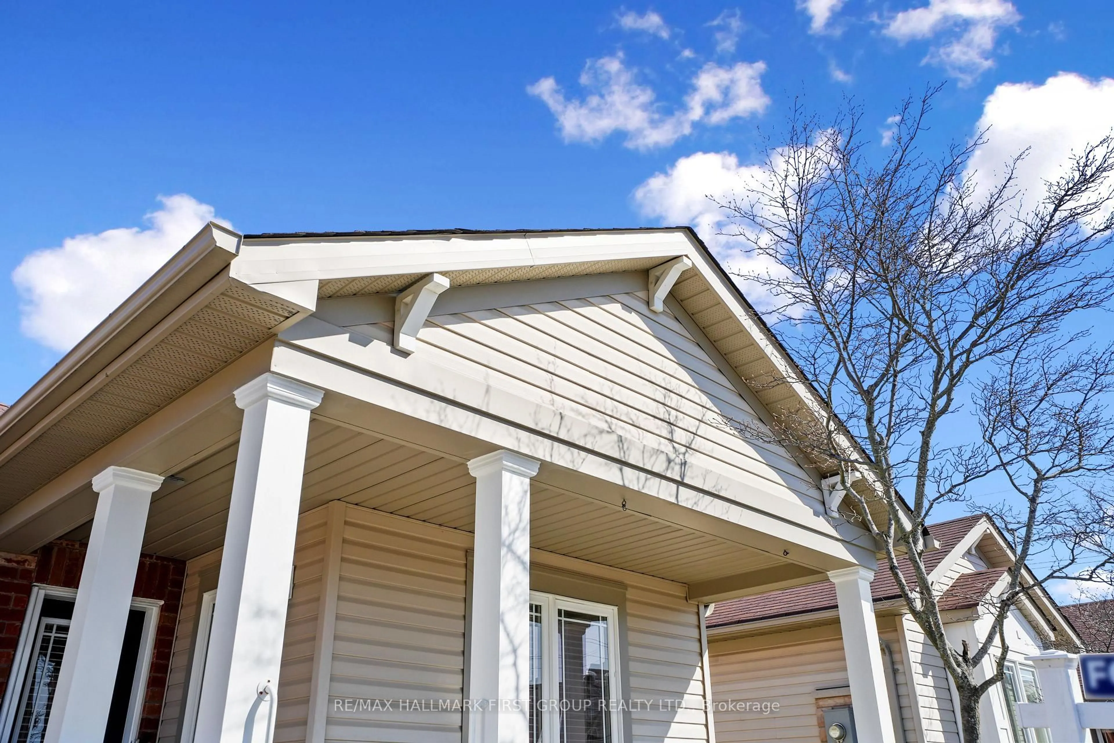 Home with vinyl exterior material, street for 740 Carlisle St #Unit 6, Cobourg Ontario K9A 0G2