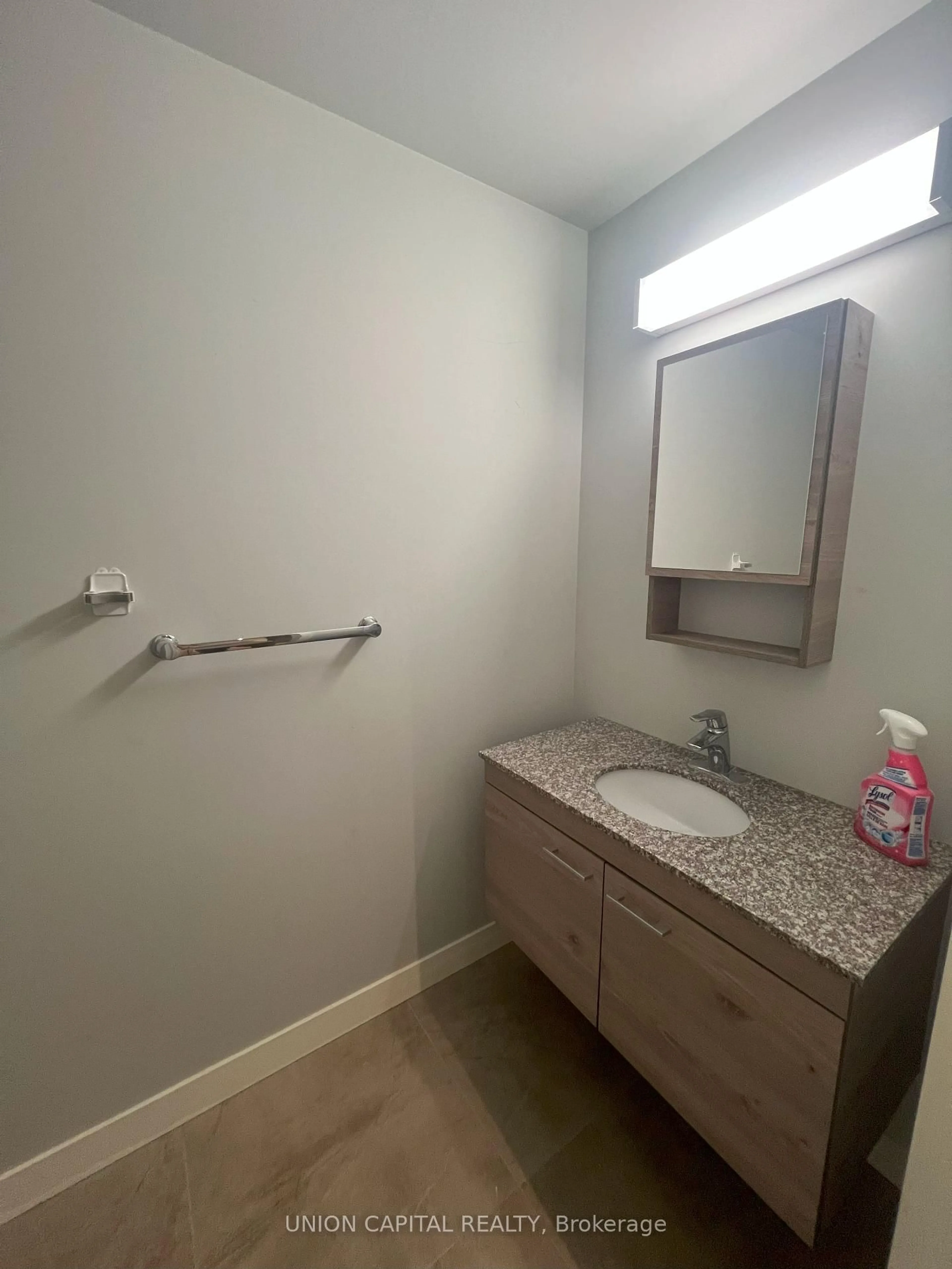 A pic of a room for 62 Balsam St #B207, Waterloo Ontario N2L 3H2