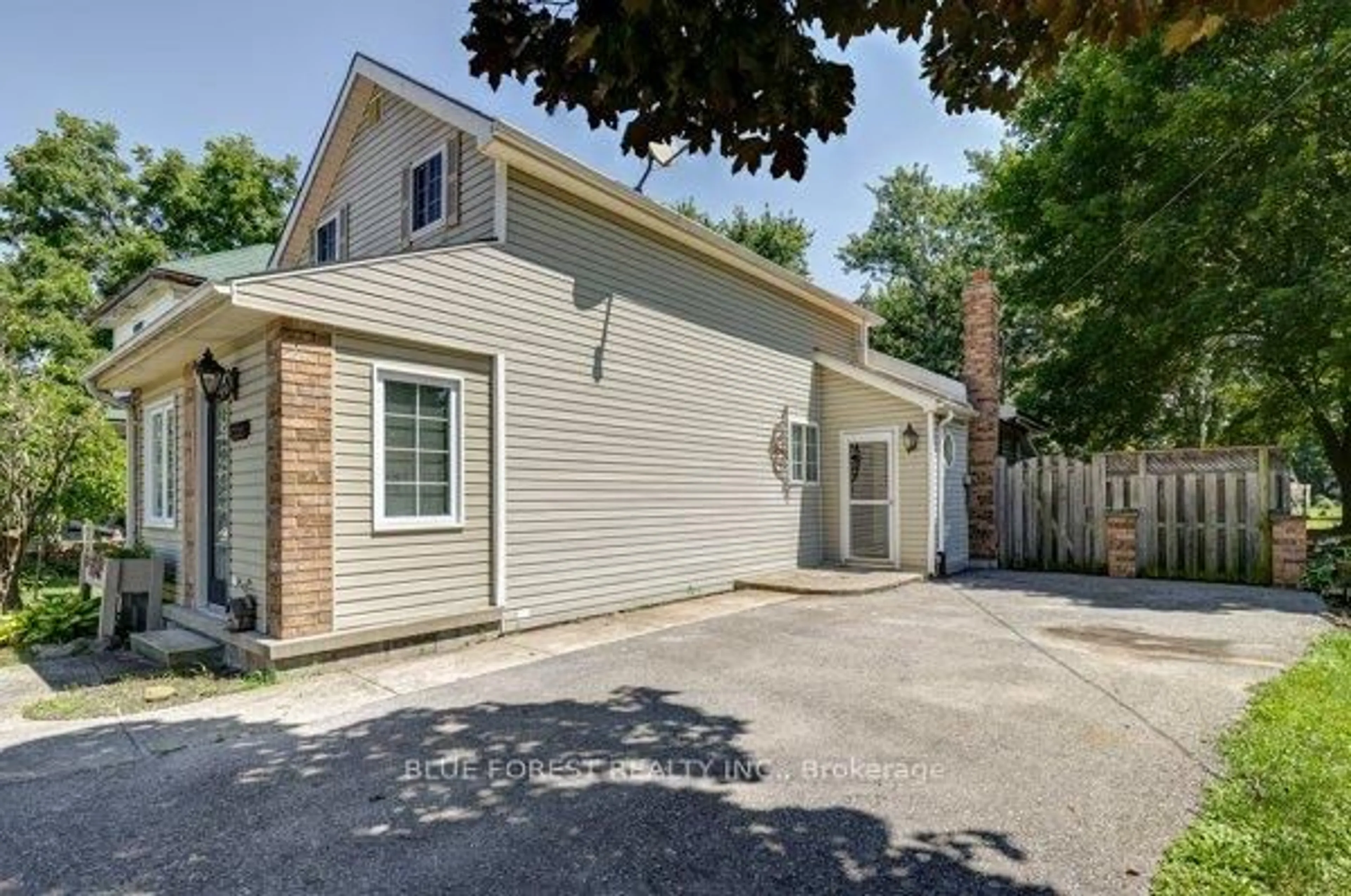 Unknown for 3669 Concession Dr, Southwest Middlesex Ontario N0L 1M0