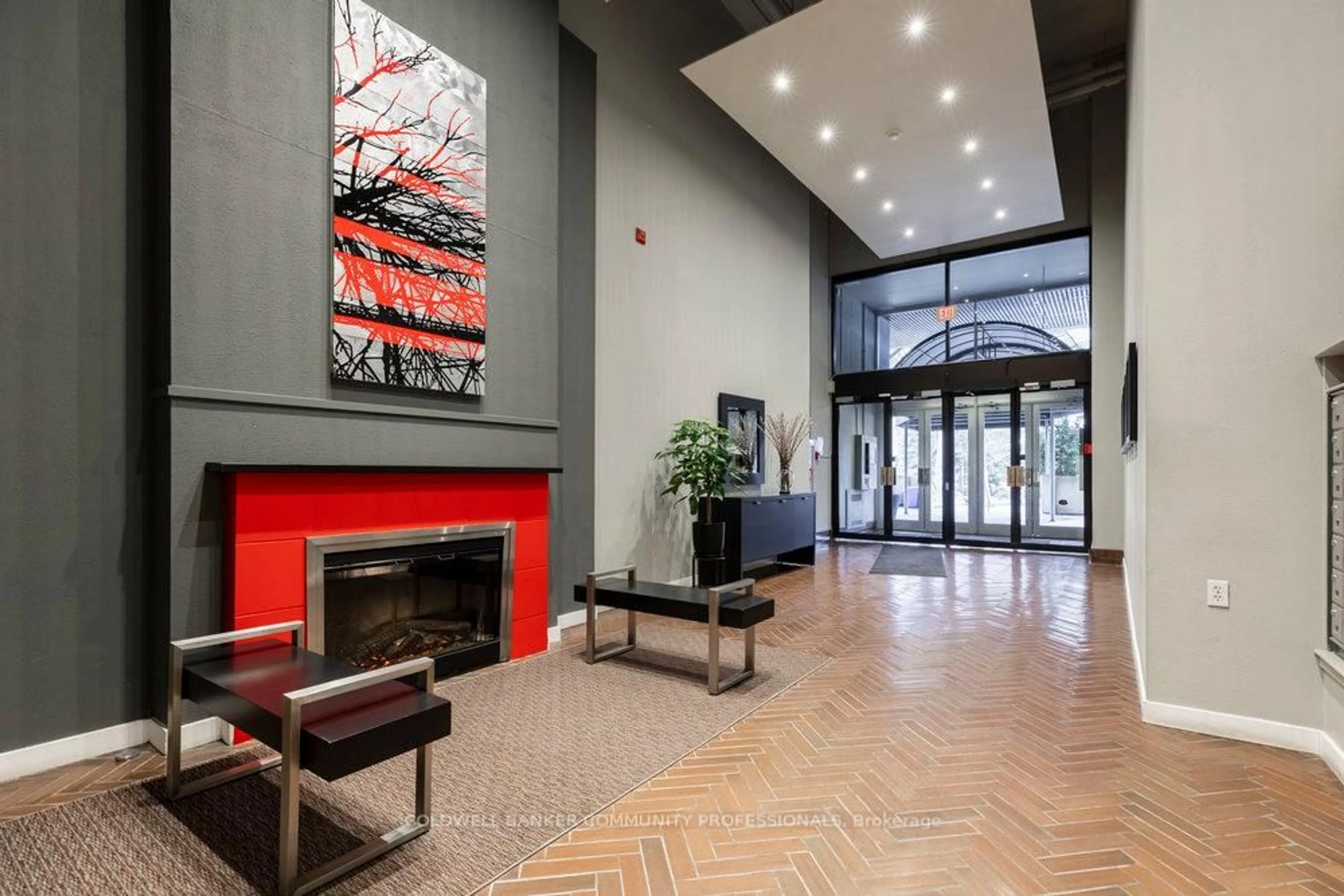 Lobby for 66 Bay St #PH5, Hamilton Ontario L8P 4Z6