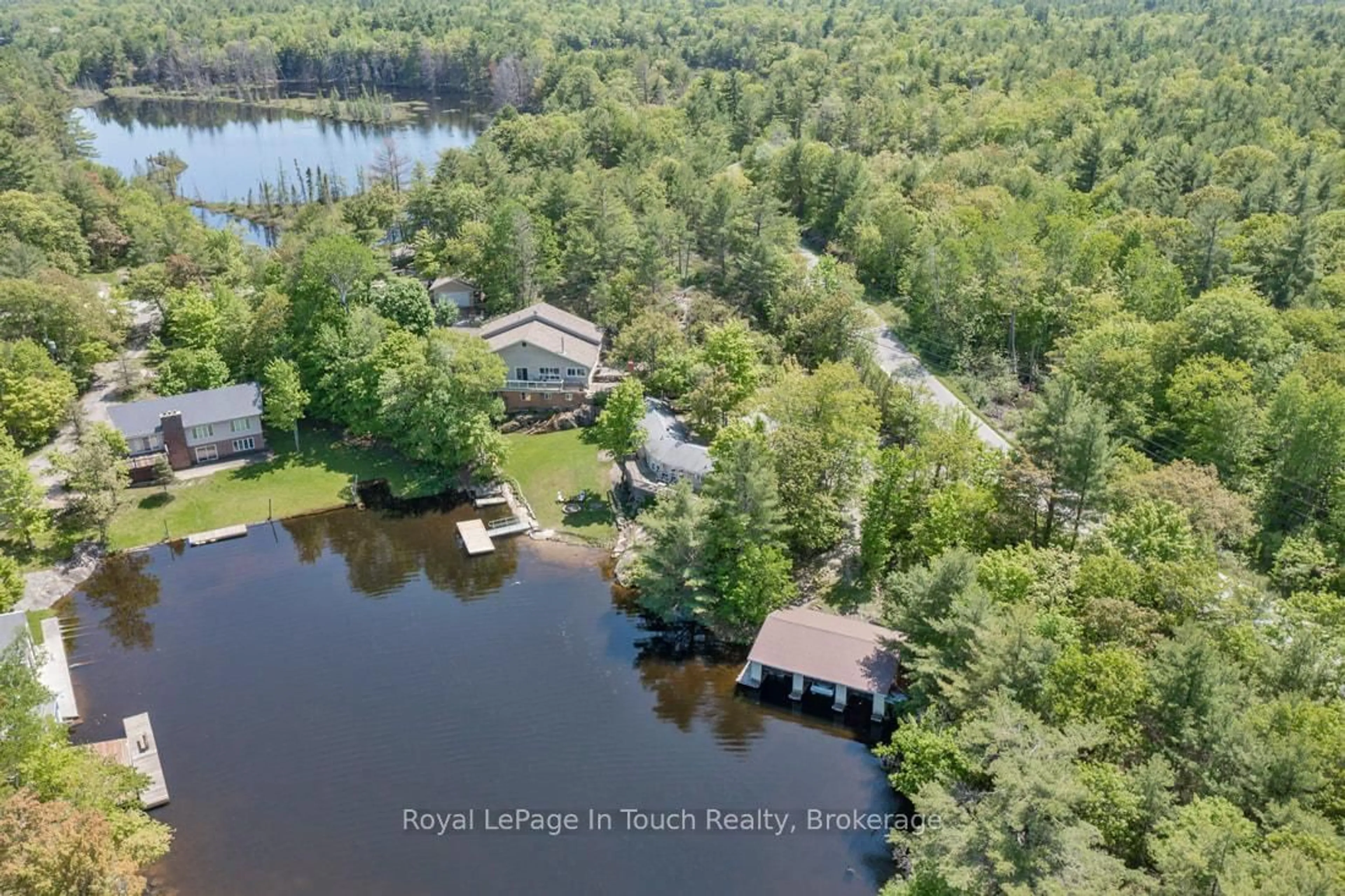 A pic from outside/outdoor area/front of a property/back of a property/a pic from drone, water/lake/river/ocean view for 285 Crooked Bay Rd, Georgian Bay Ontario L0K 1S0