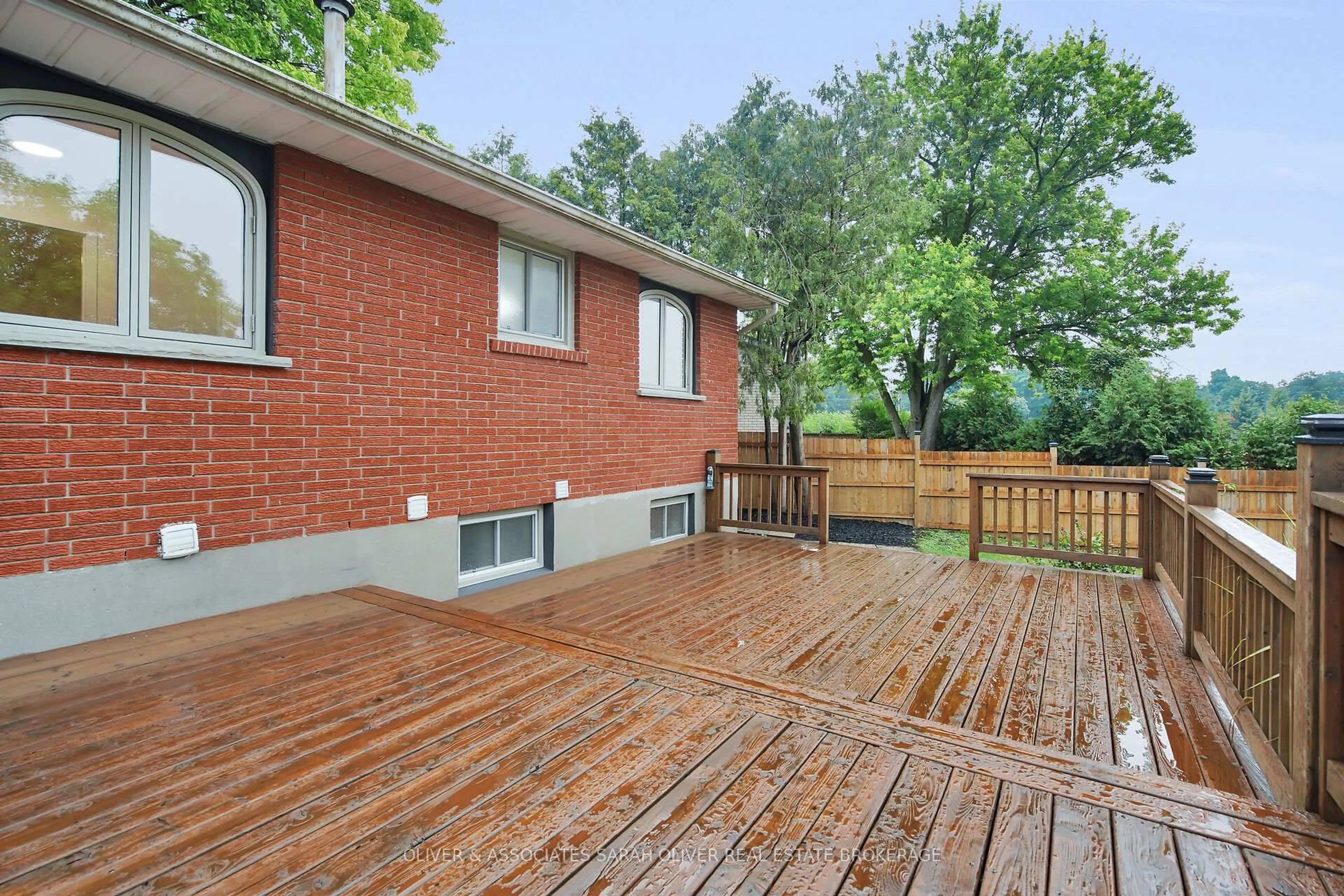 Patio, unknown for 15 Kenwood Cres, London East Ontario N5Y 3W6