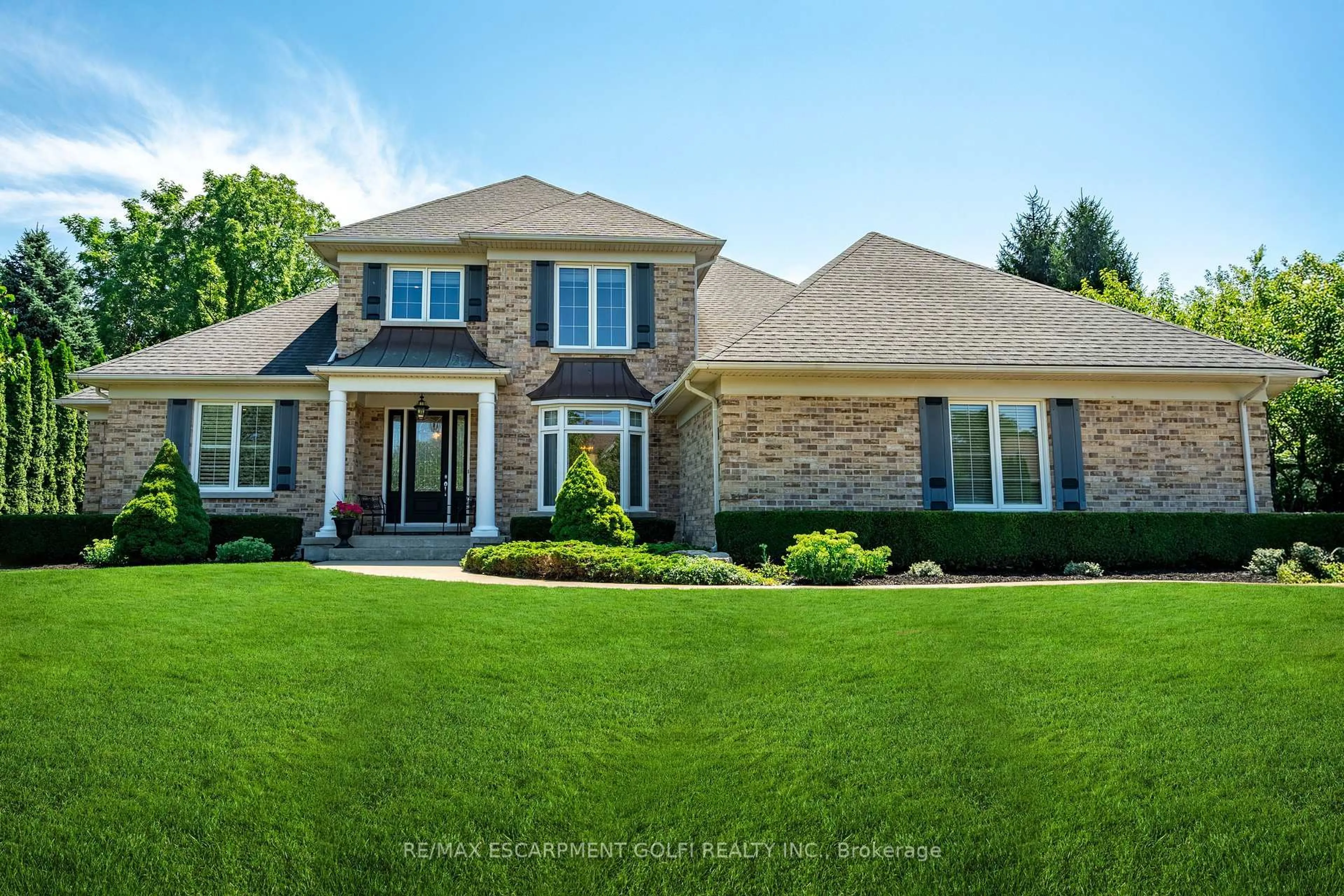 Home with brick exterior material, street for 6786 Christine Crt, Niagara Falls Ontario L2J 4L6