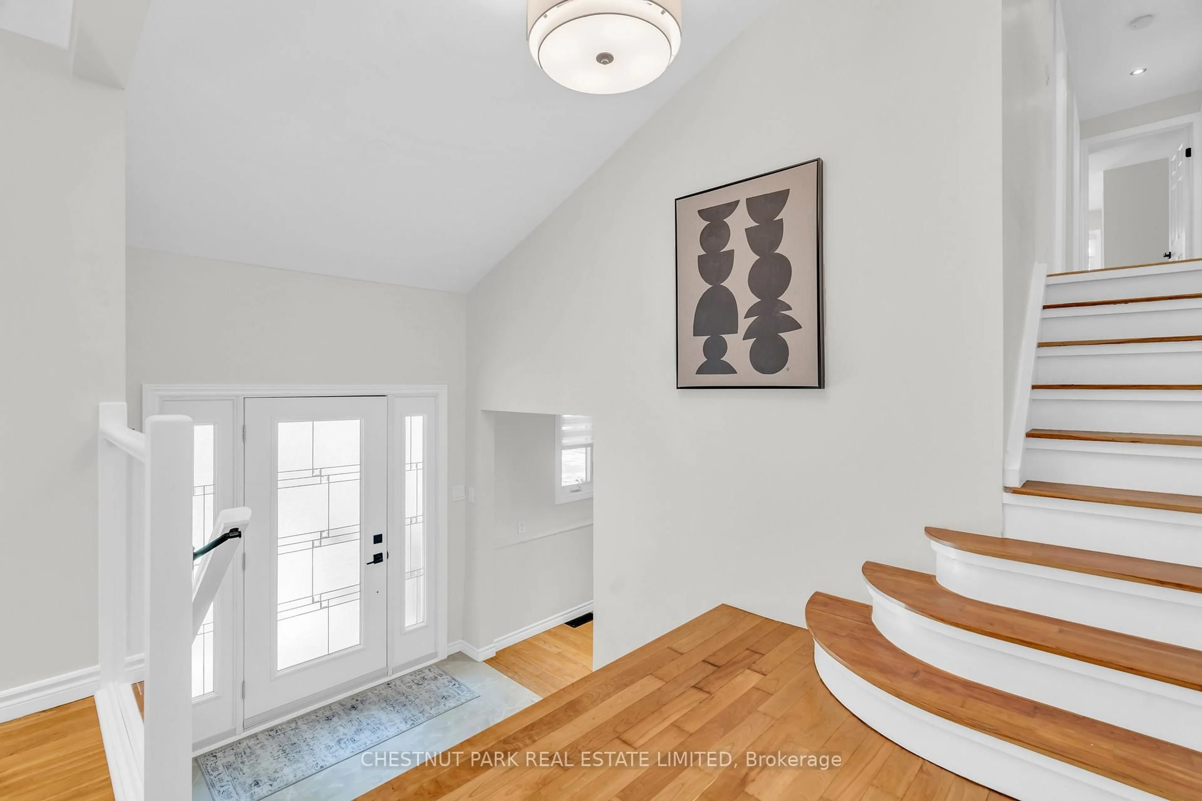 Indoor entryway for 80 Delamere Ave, Stratford Ontario N5A 4Z5