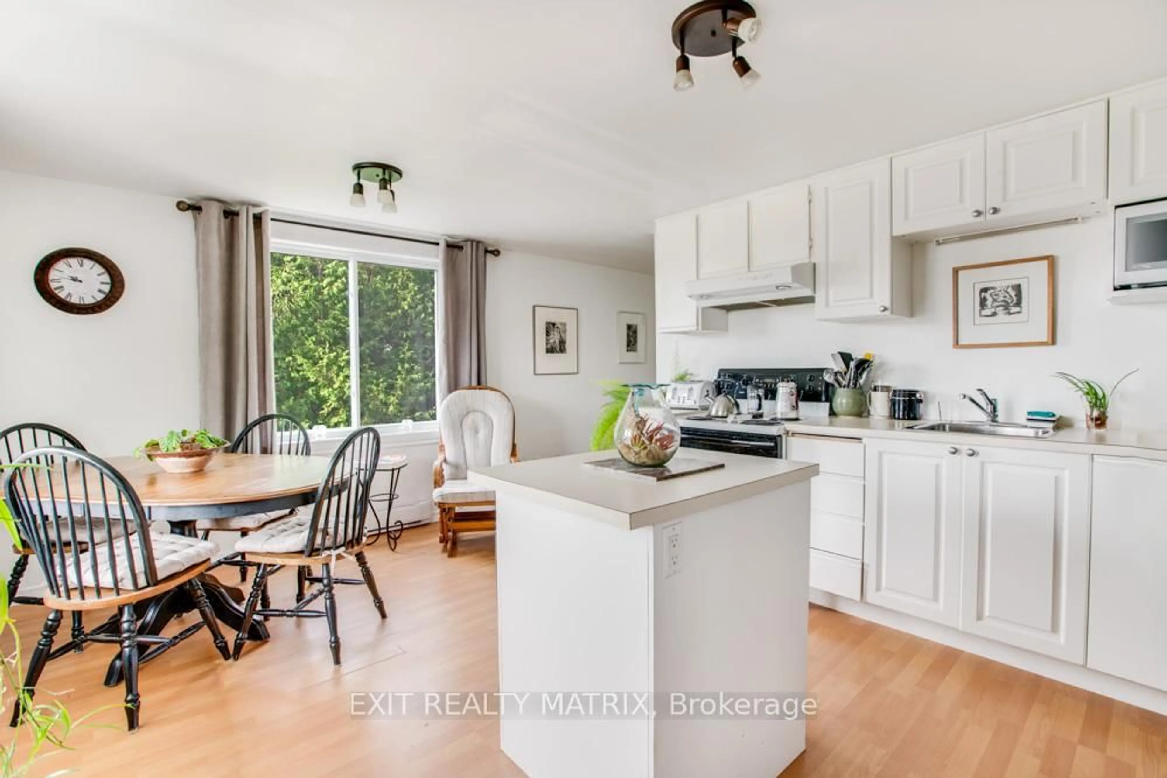 Open concept kitchen, unknown for 234 ST BERNARDIN St, The Nation Ontario K0B 1N0