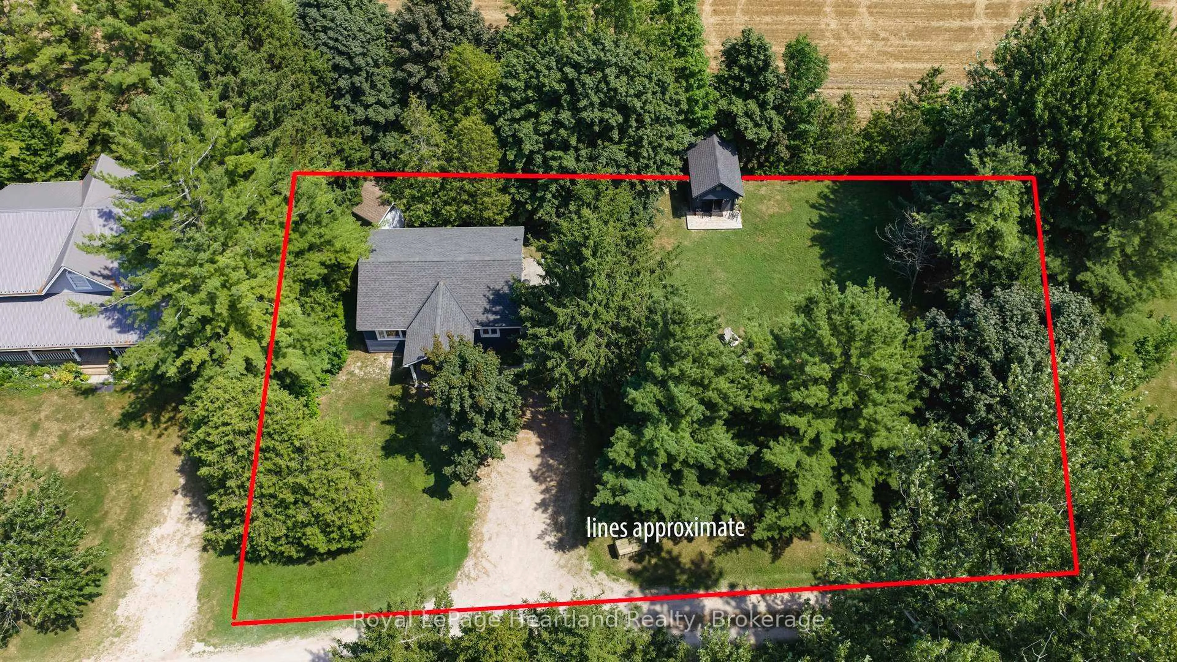 A pic from outside/outdoor area/front of a property/back of a property/a pic from drone, unknown for 83344 DAVID DRIVE, Ashfield-Colborne-Wawanosh Ontario N7A 3X9