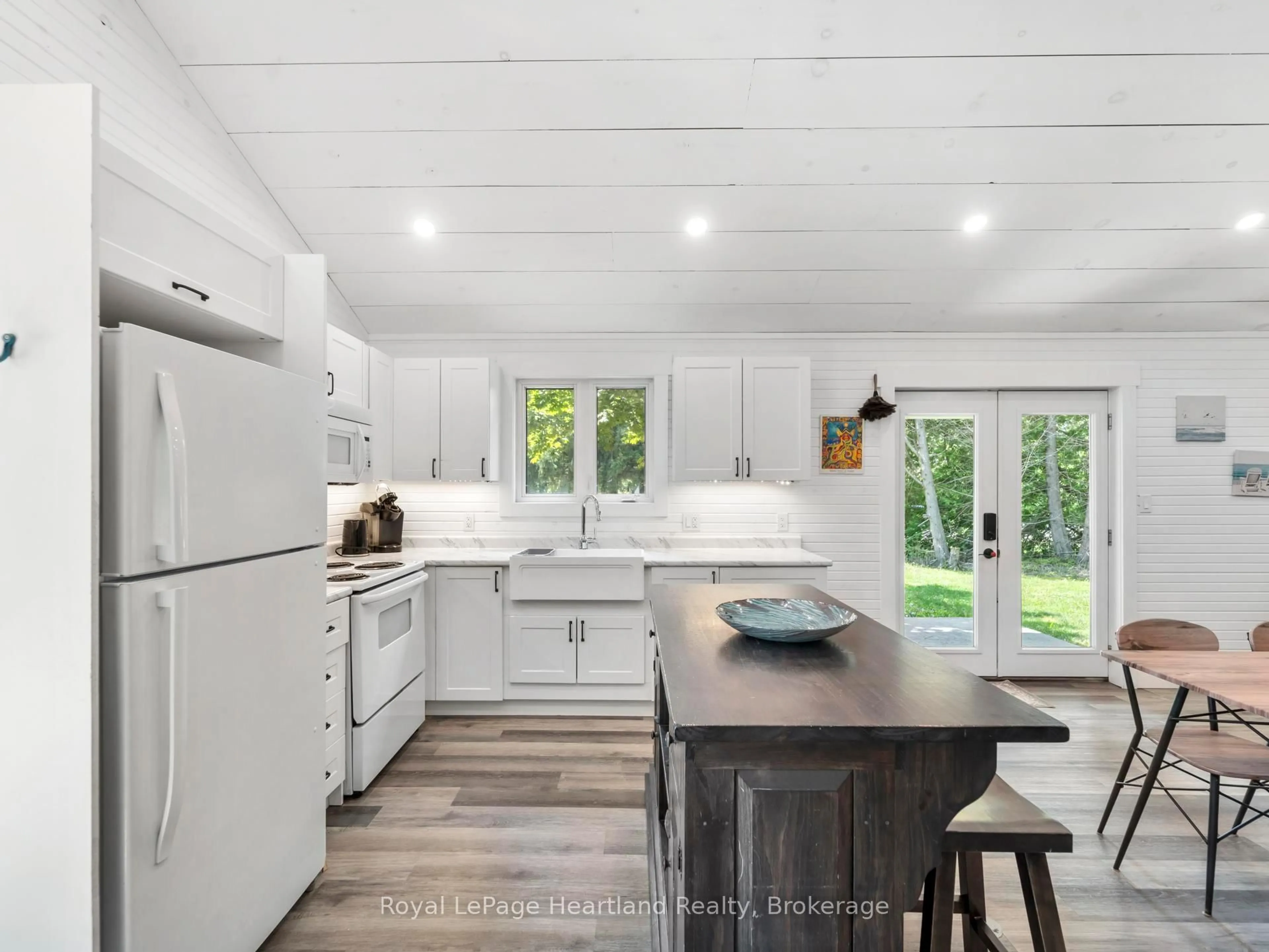 Open concept kitchen, unknown for 83344 DAVID DRIVE, Ashfield-Colborne-Wawanosh Ontario N7A 3X9