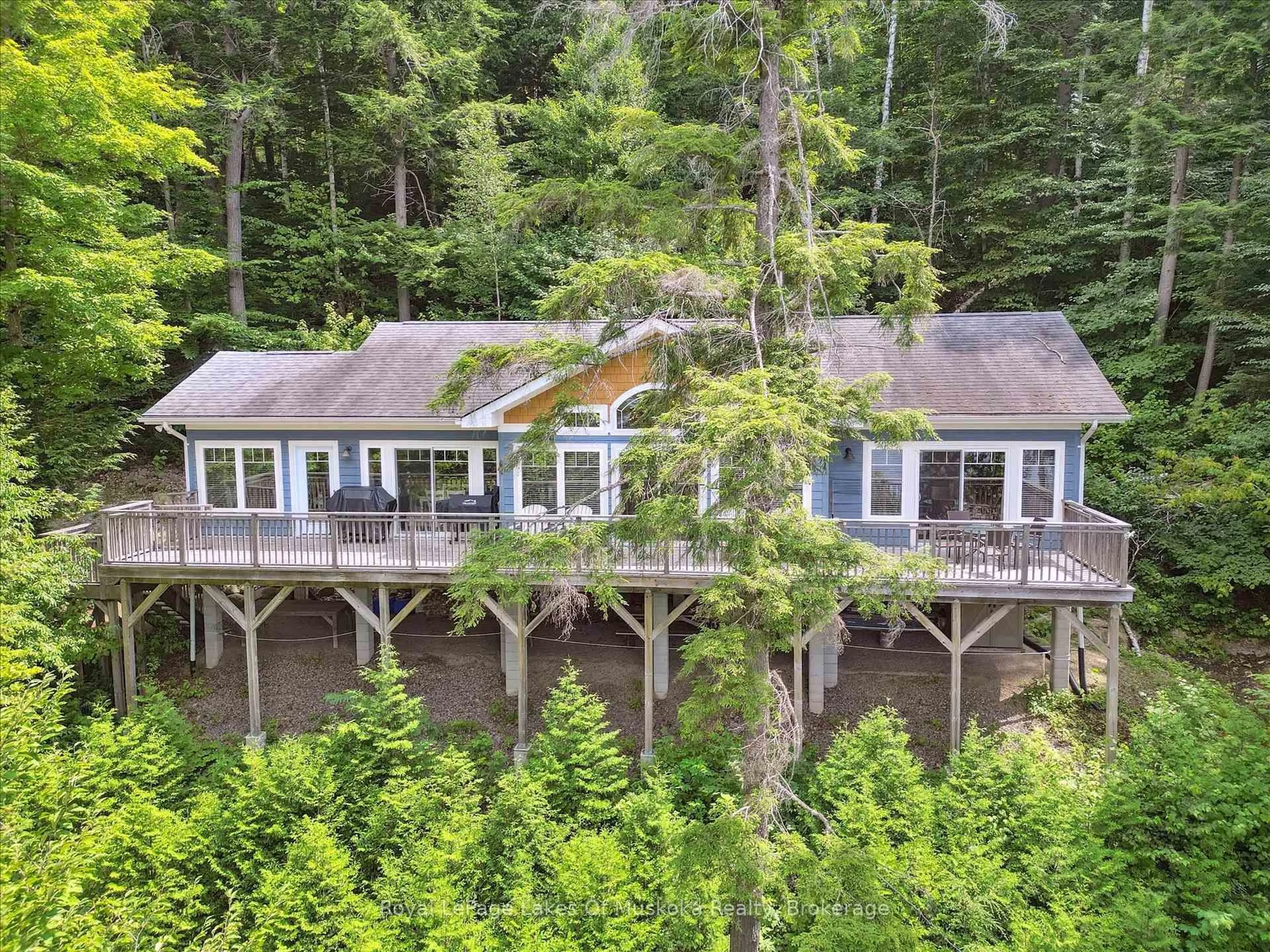 A pic from outside/outdoor area/front of a property/back of a property/a pic from drone, water/lake/river/ocean view for 16368 Kawagama-Dennison Island, Dysart et al Ontario K0M 1S0