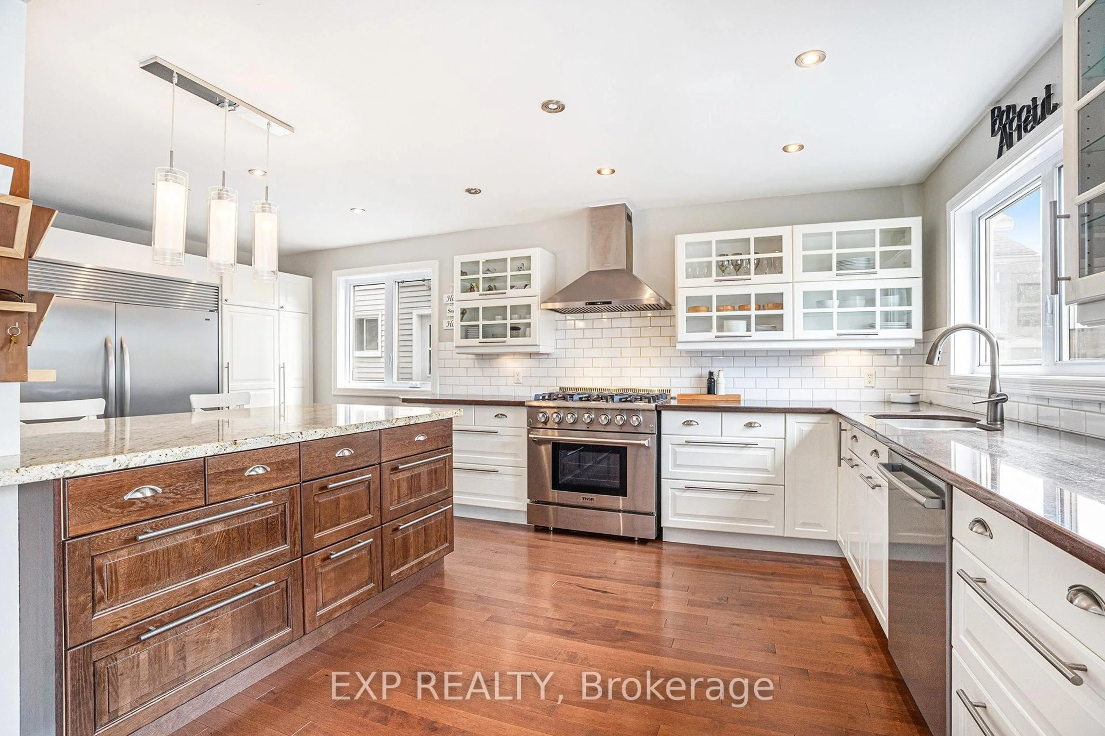 Open concept kitchen, ceramic/tile floor for 2010 Rolling Brook Dr, Ottawa Ontario K1W 1C7