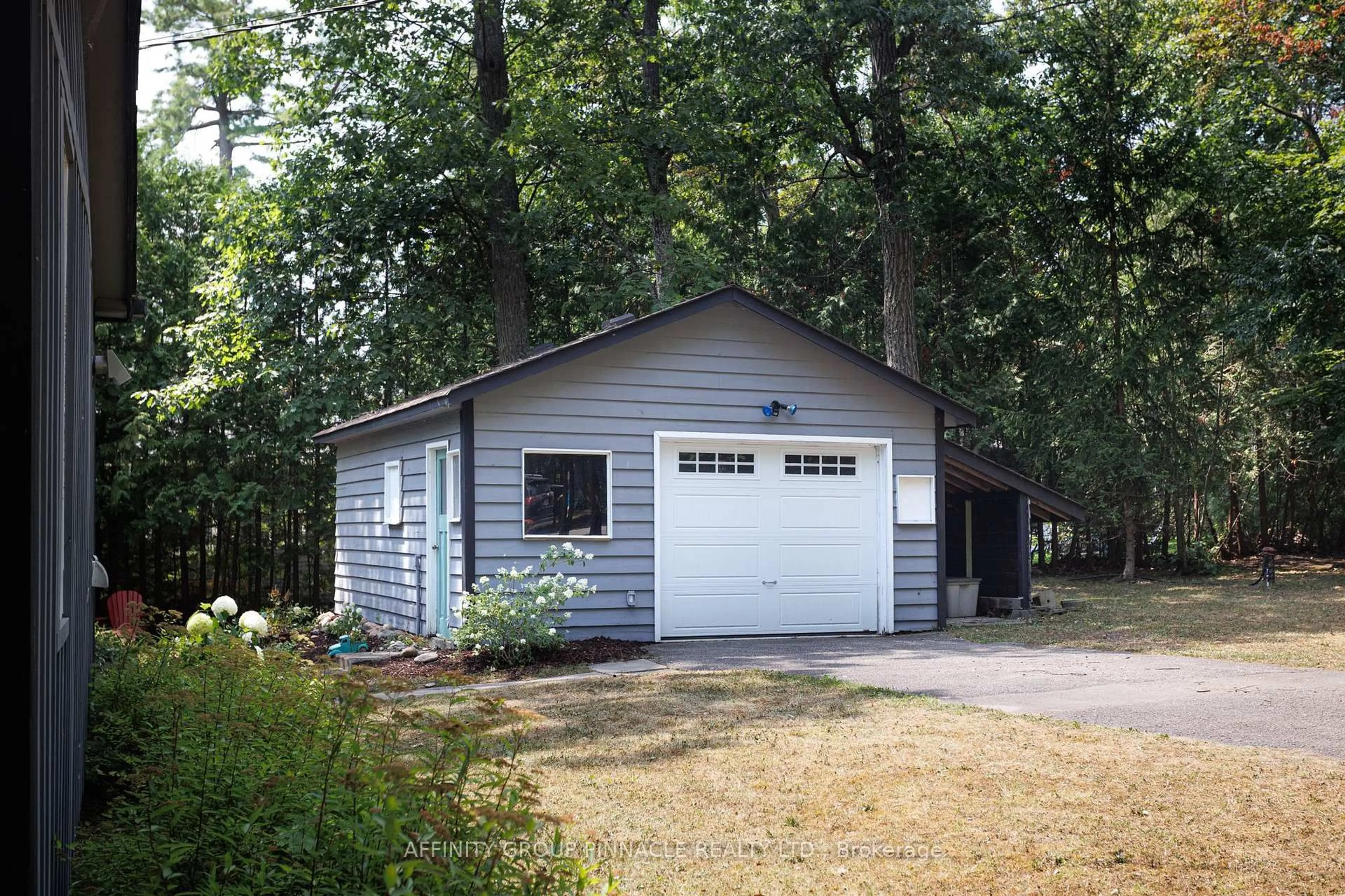 Shed for 21 4th St, Kawartha Lakes Ontario K0M 1N0