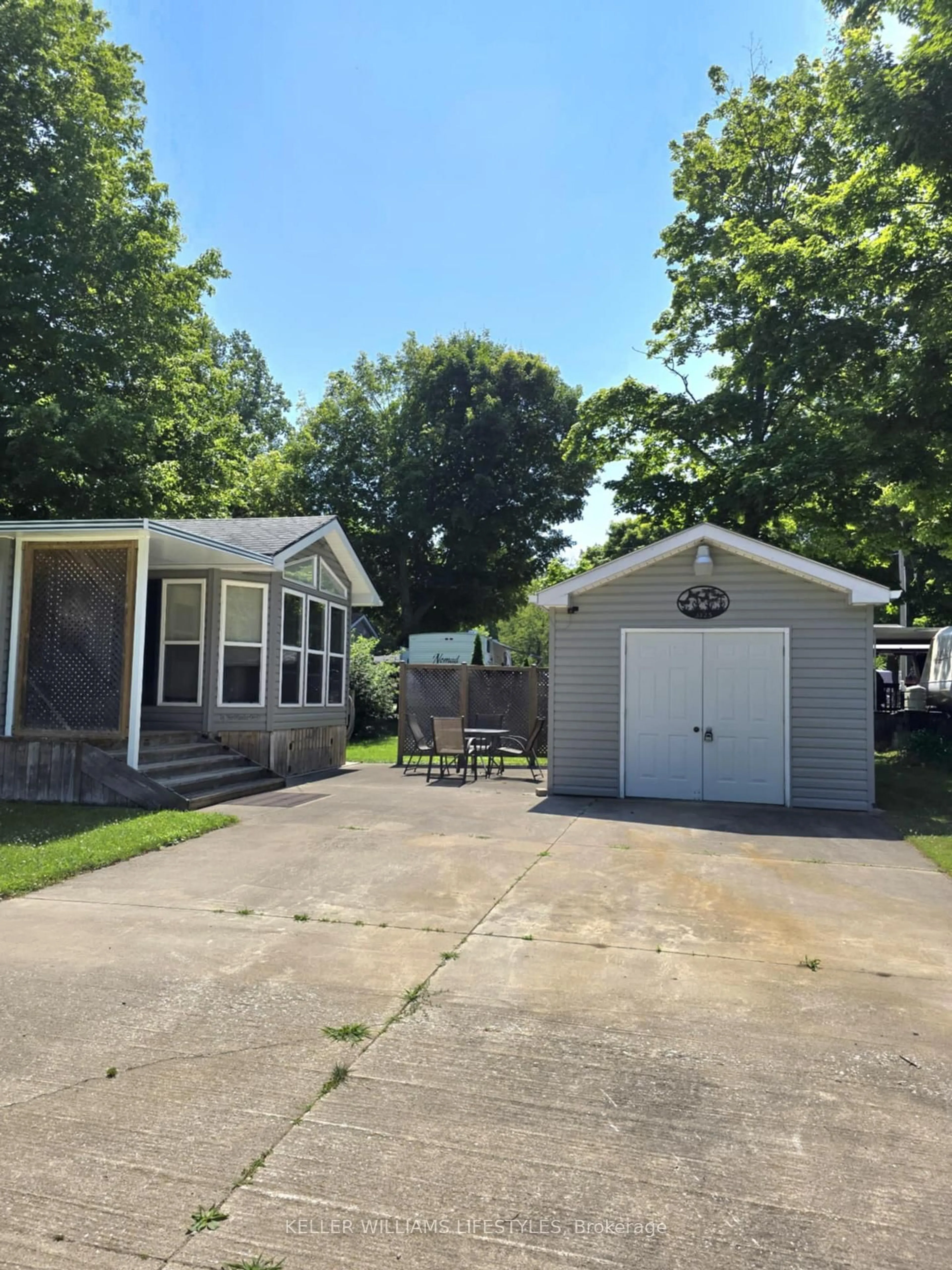 Unknown for 9338 West Ipperwash Rd #JJ23, Lambton Shores Ontario N0N 1J2