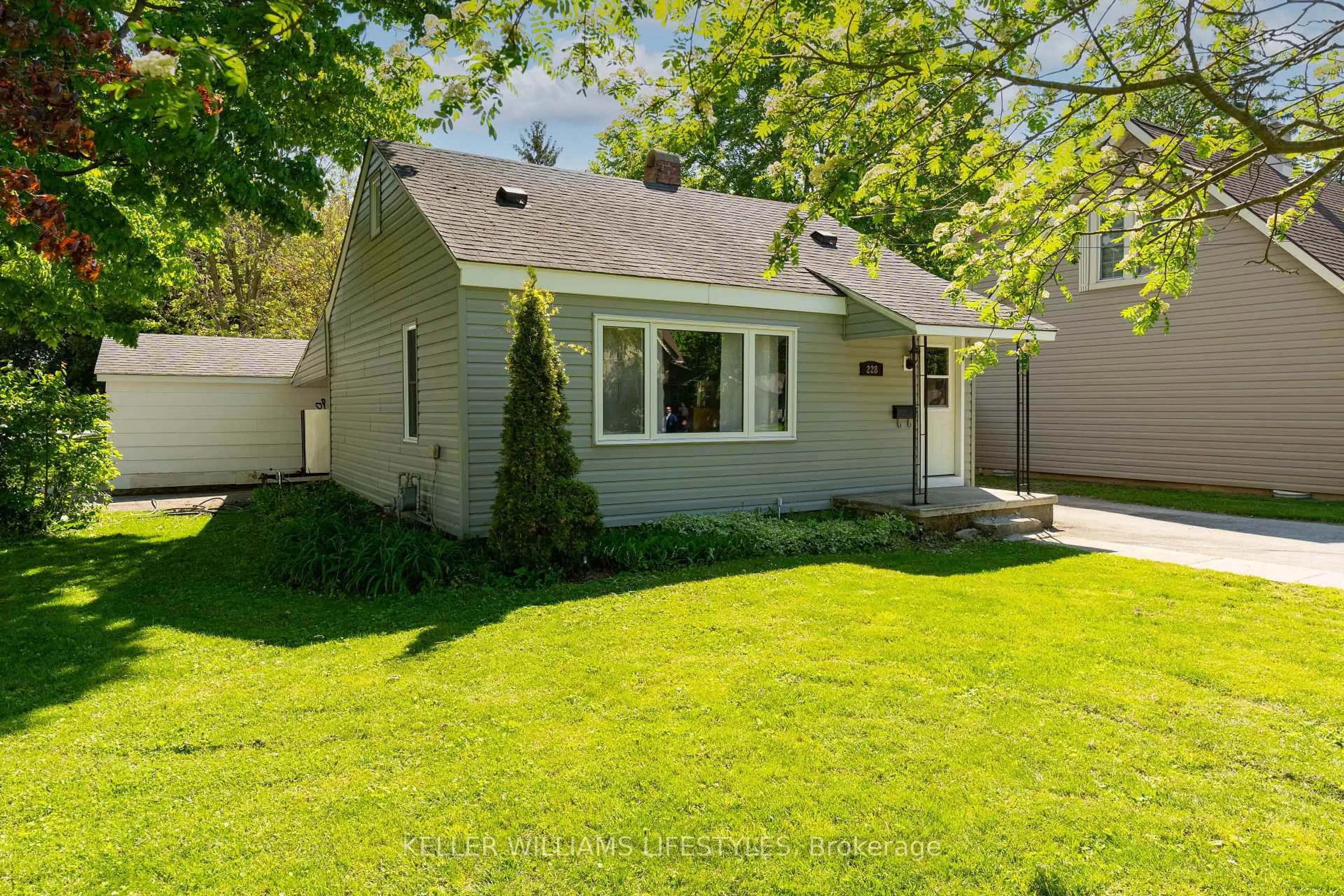 Home with vinyl exterior material, street for 228 Princess St, Central Huron Ontario N0M 1L0
