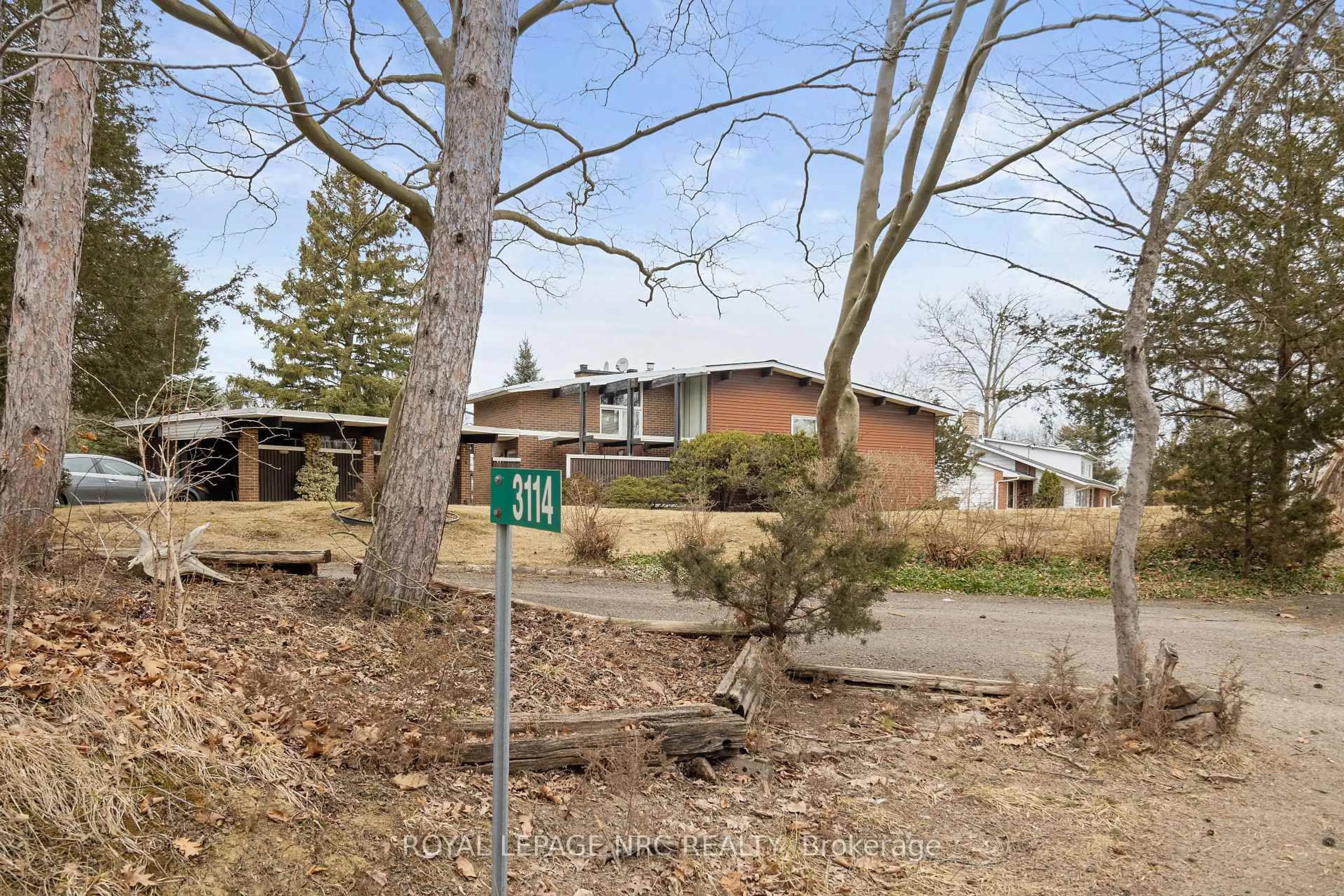 Patio, street for 3114 Ninth St, Lincoln Ontario L2R 6P7