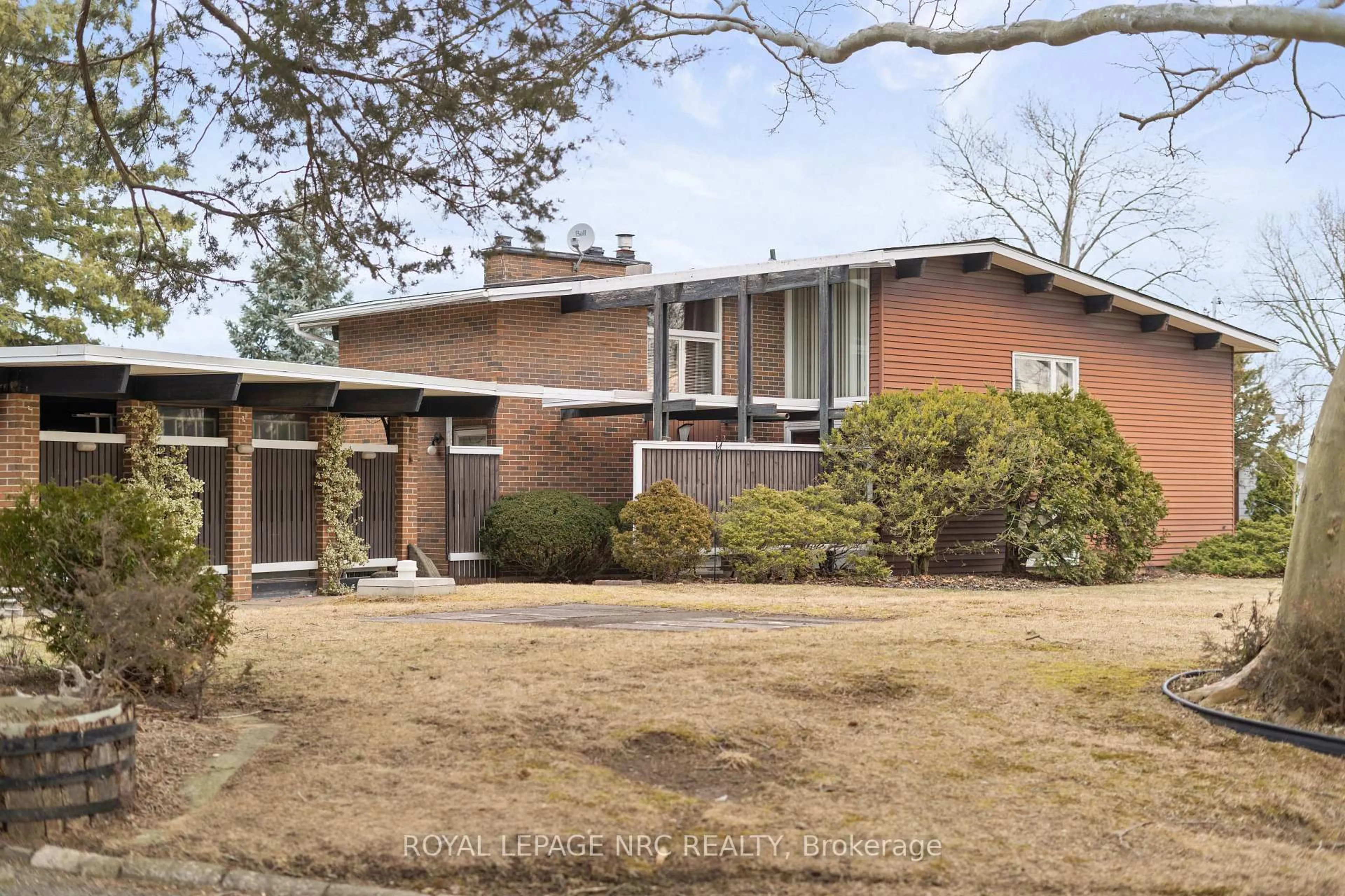 Home with brick exterior material, street for 3114 Ninth St, Lincoln Ontario L2R 6P7
