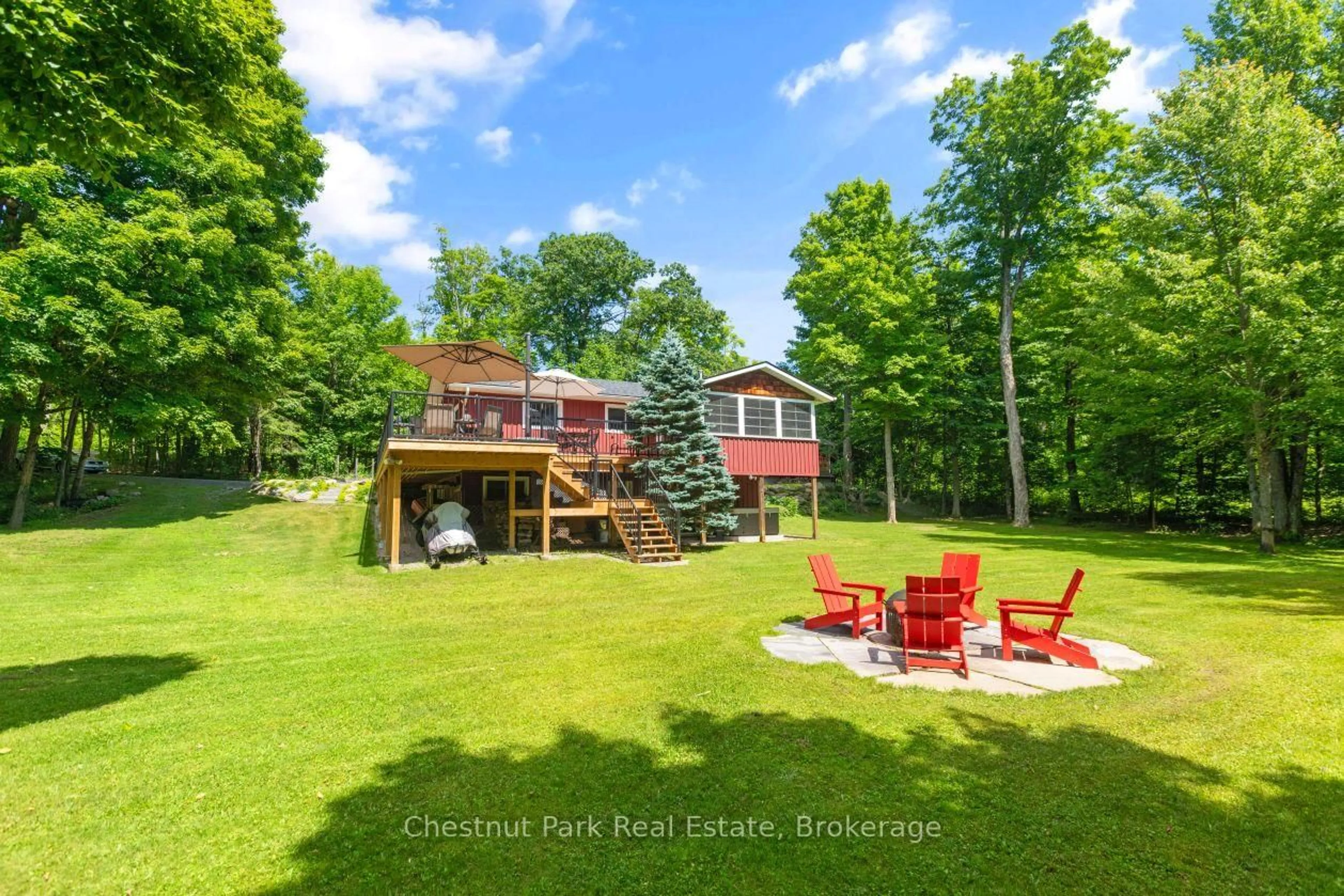 A pic from outside/outdoor area/front of a property/back of a property/a pic from drone, water/lake/river/ocean view for 1126 Eveleigh Rd, Muskoka Lakes Ontario P0B 1J0