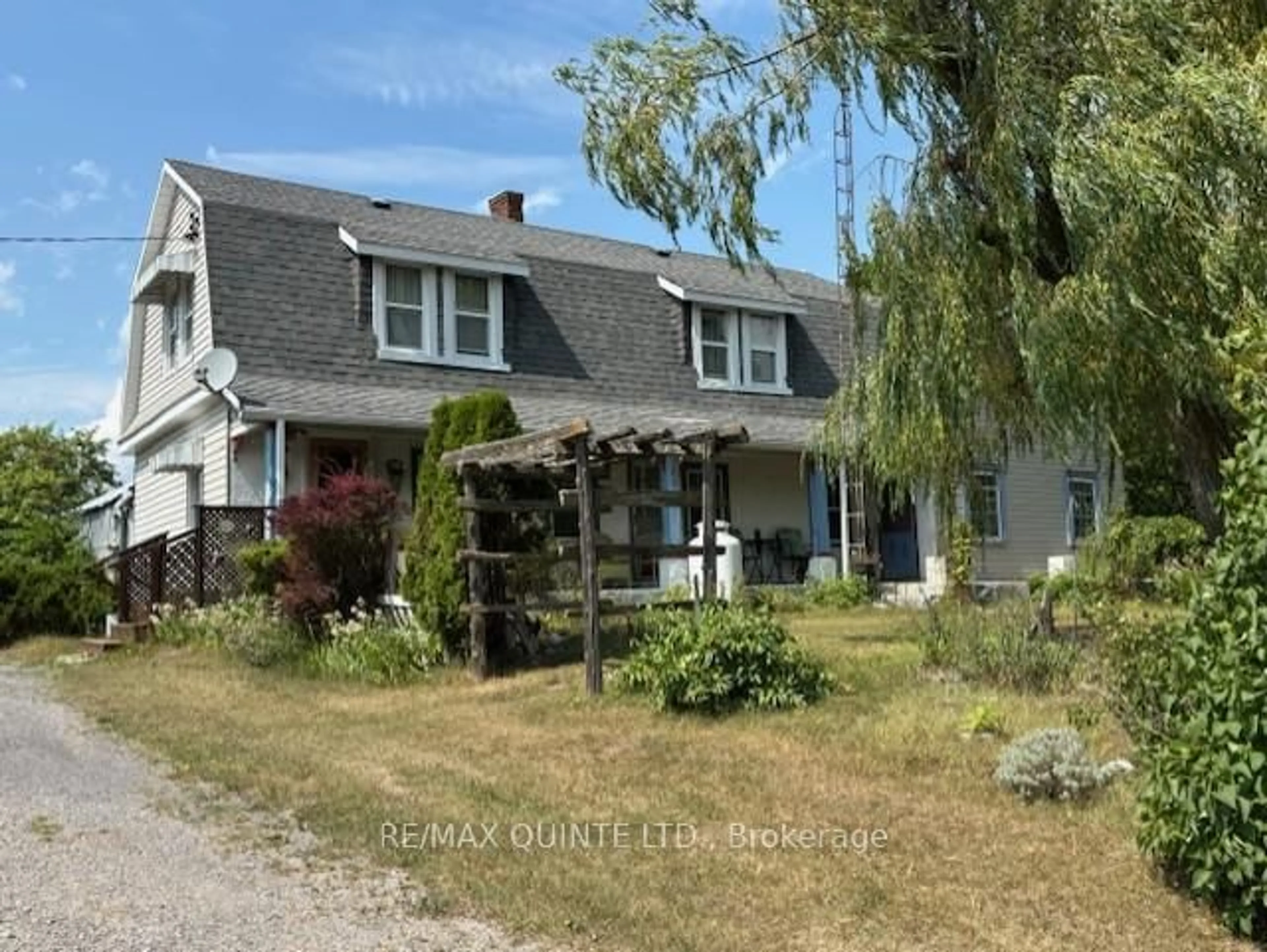 A pic from outside/outdoor area/front of a property/back of a property/a pic from drone, street for 61 Sine Rd, Stirling Ontario K0K 3E0