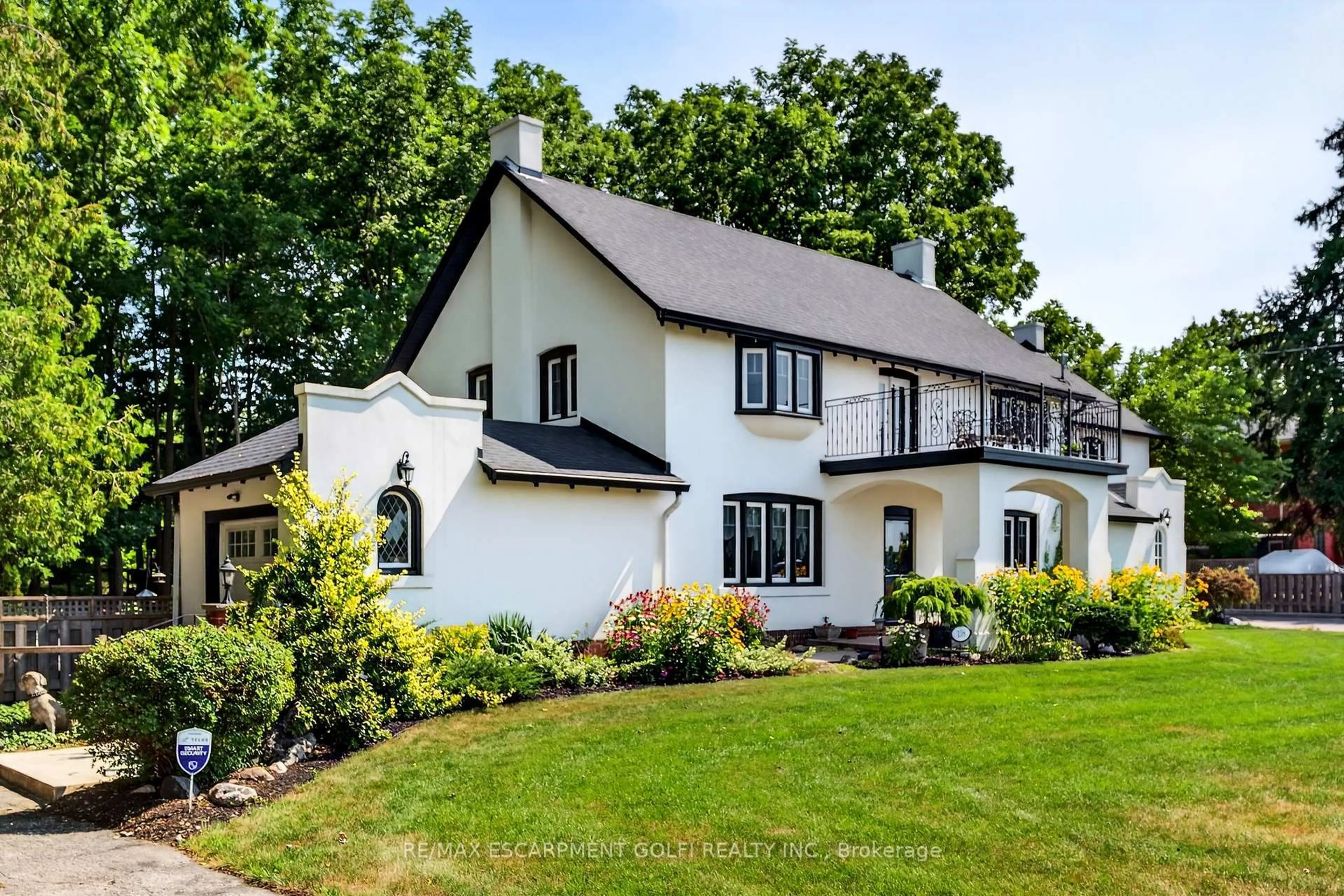 Home with vinyl exterior material, street for 138 Caithness St, Haldimand Ontario N3W 1C2