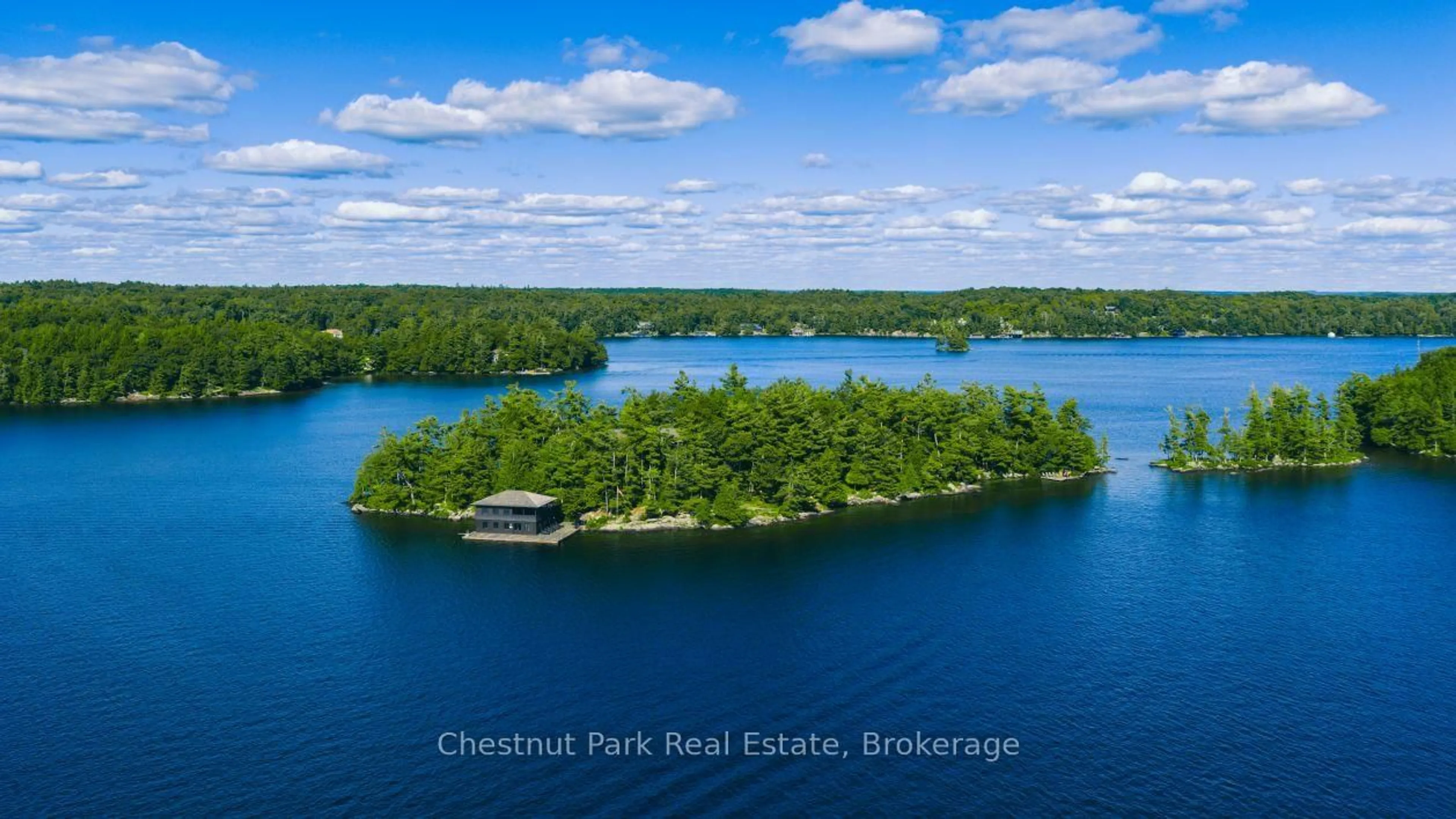 A pic from outside/outdoor area/front of a property/back of a property/a pic from drone, water/lake/river/ocean view for J24 Fawn & (Birch Islet) Island, Muskoka Lakes Ontario P0C 1J0