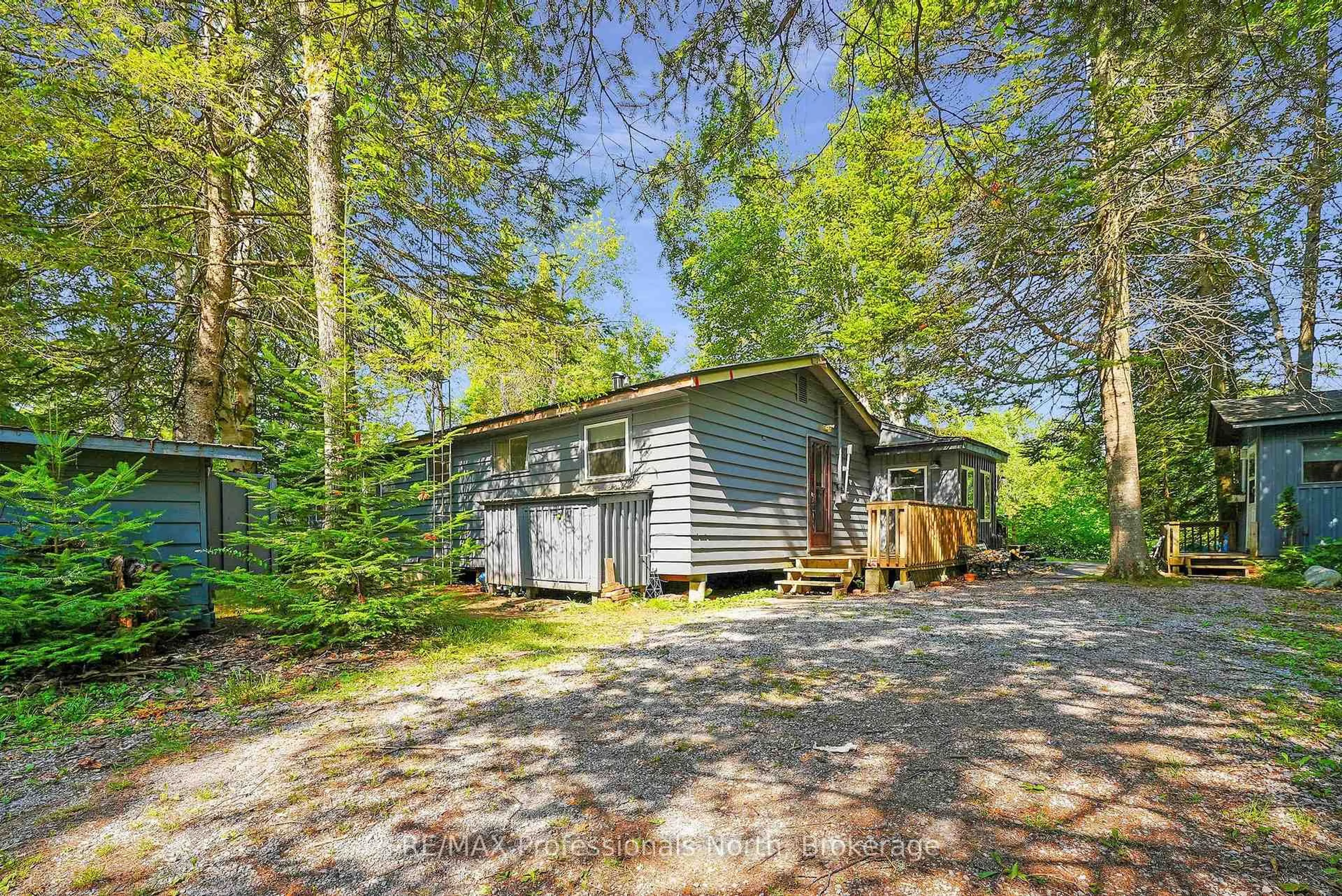 Shed for 1066 Nystedt Lane, Minden Hills Ontario K0M 2K0
