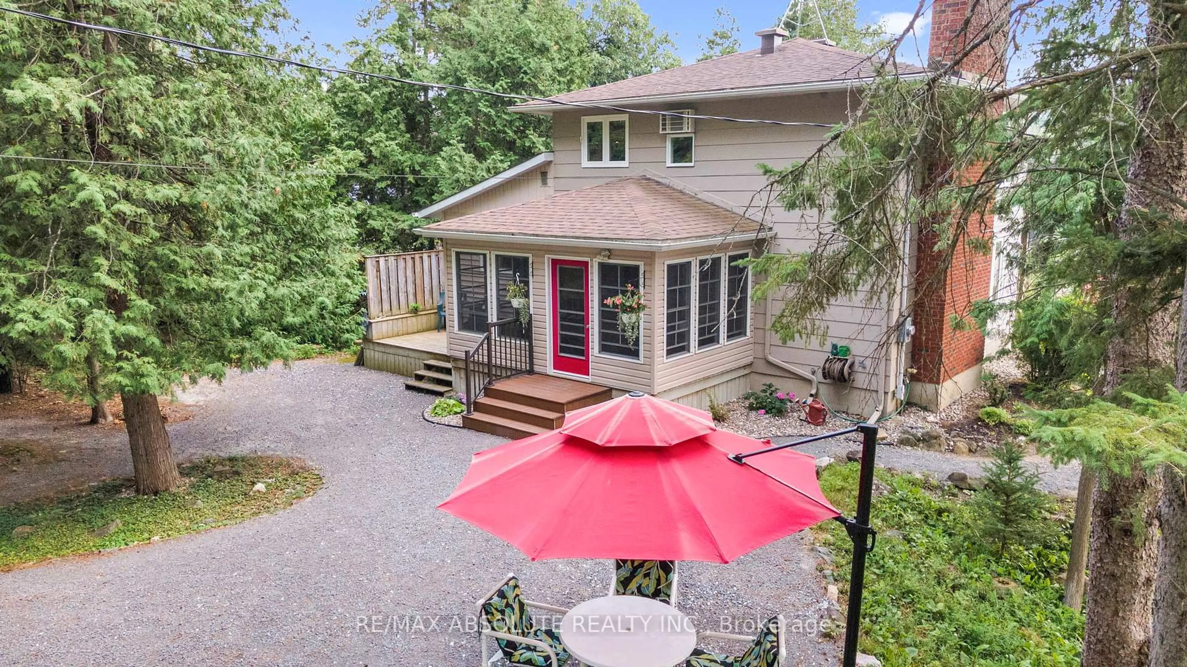 Patio, street for 232 MISSISSIPPI Dr, Ottawa Ontario K7S 3G7