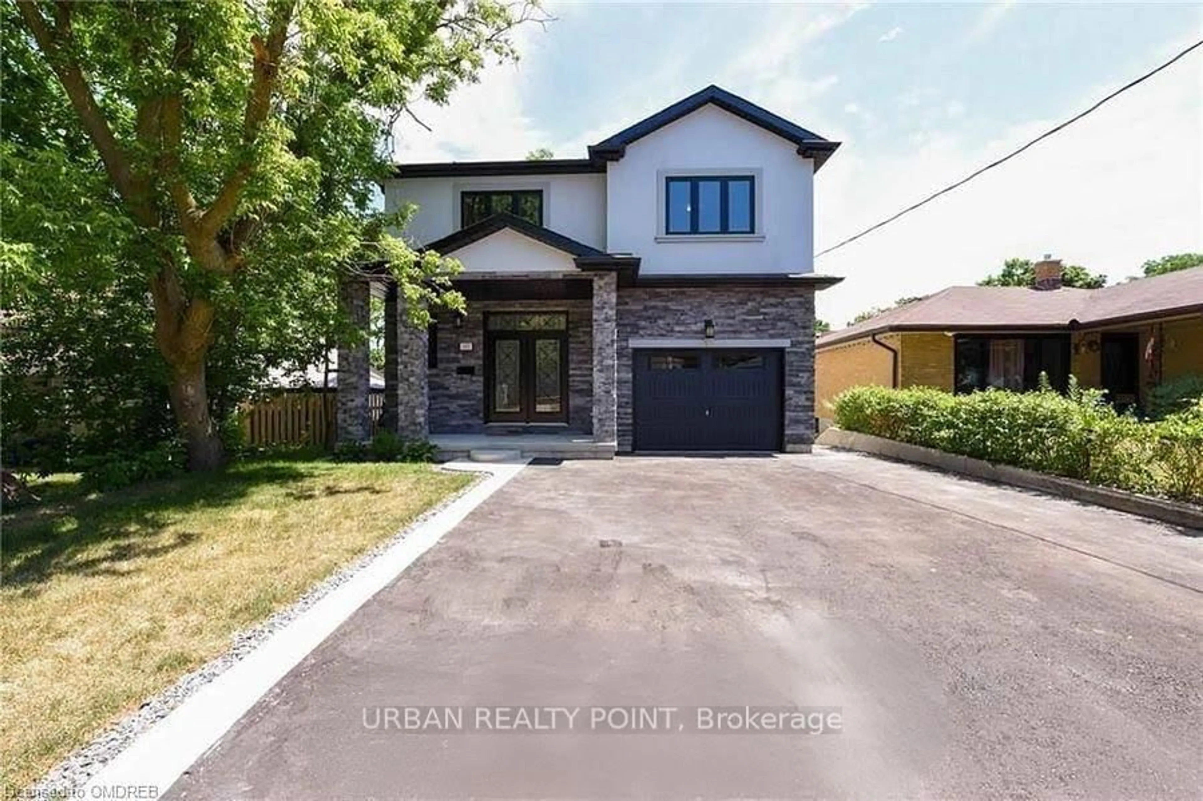 Home with brick exterior material, street for 165 St Andrews St, Cambridge Ontario N1S 1N2