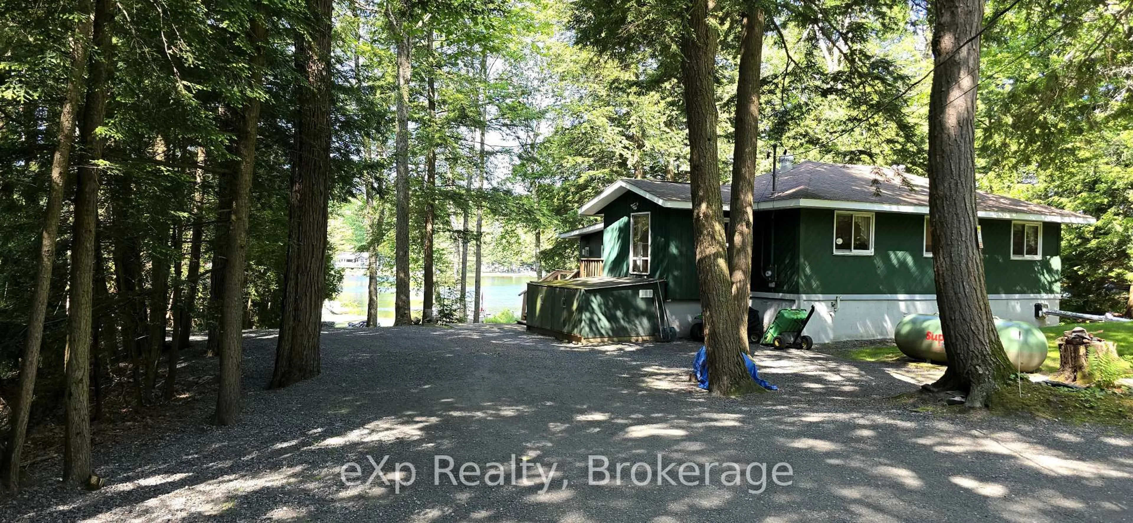Shed for 36 Roberts Lake Rd, Seguin Ontario P2A 2W8