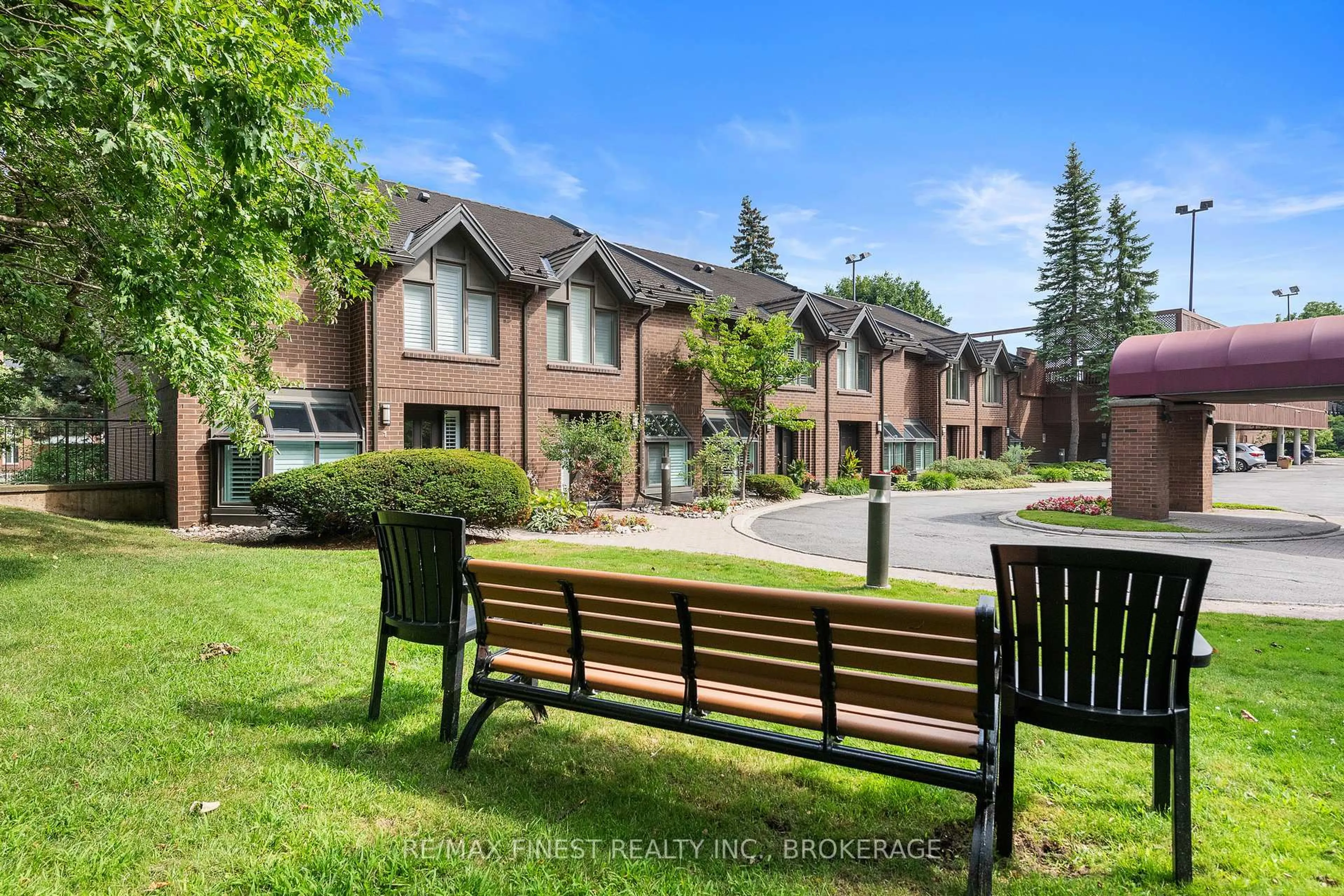 Unknown for 111 ECHO Dr #5, Ottawa Ontario K1S 5K8