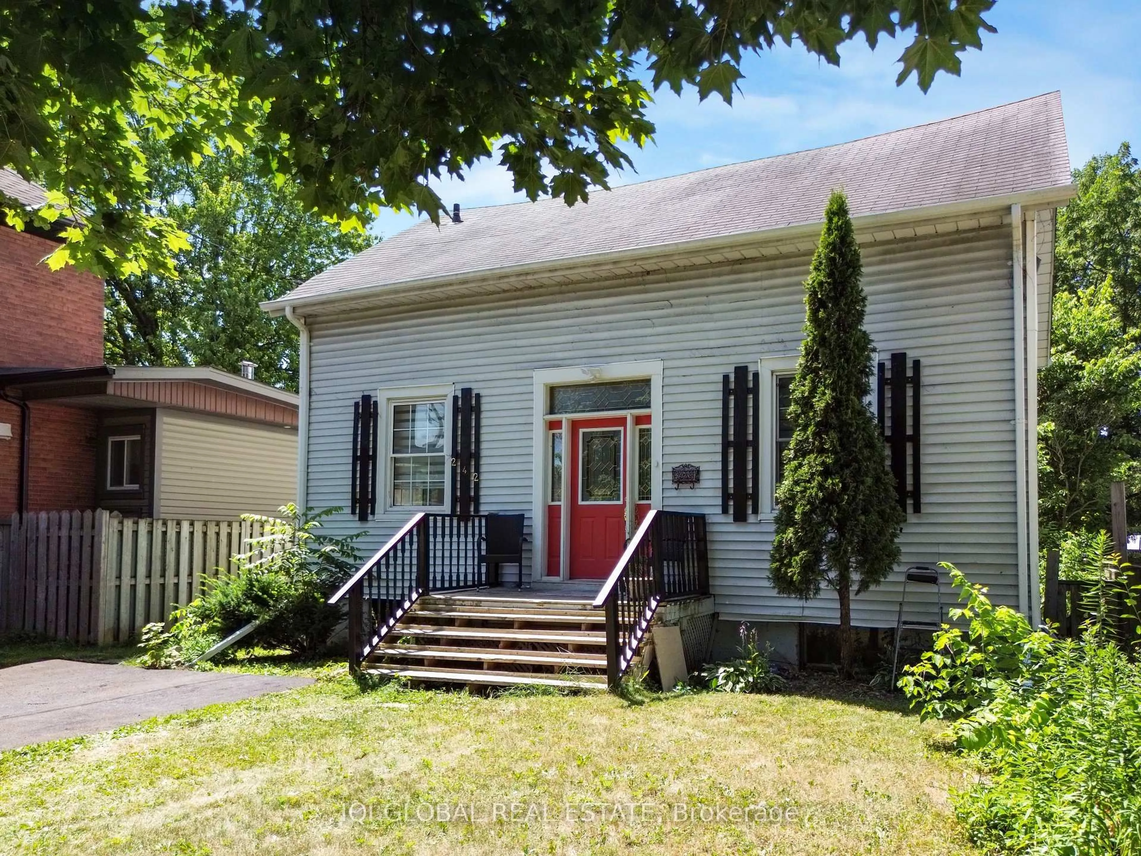 Unknown for 242 Queenston Rd, Cambridge Ontario N3H 3J2