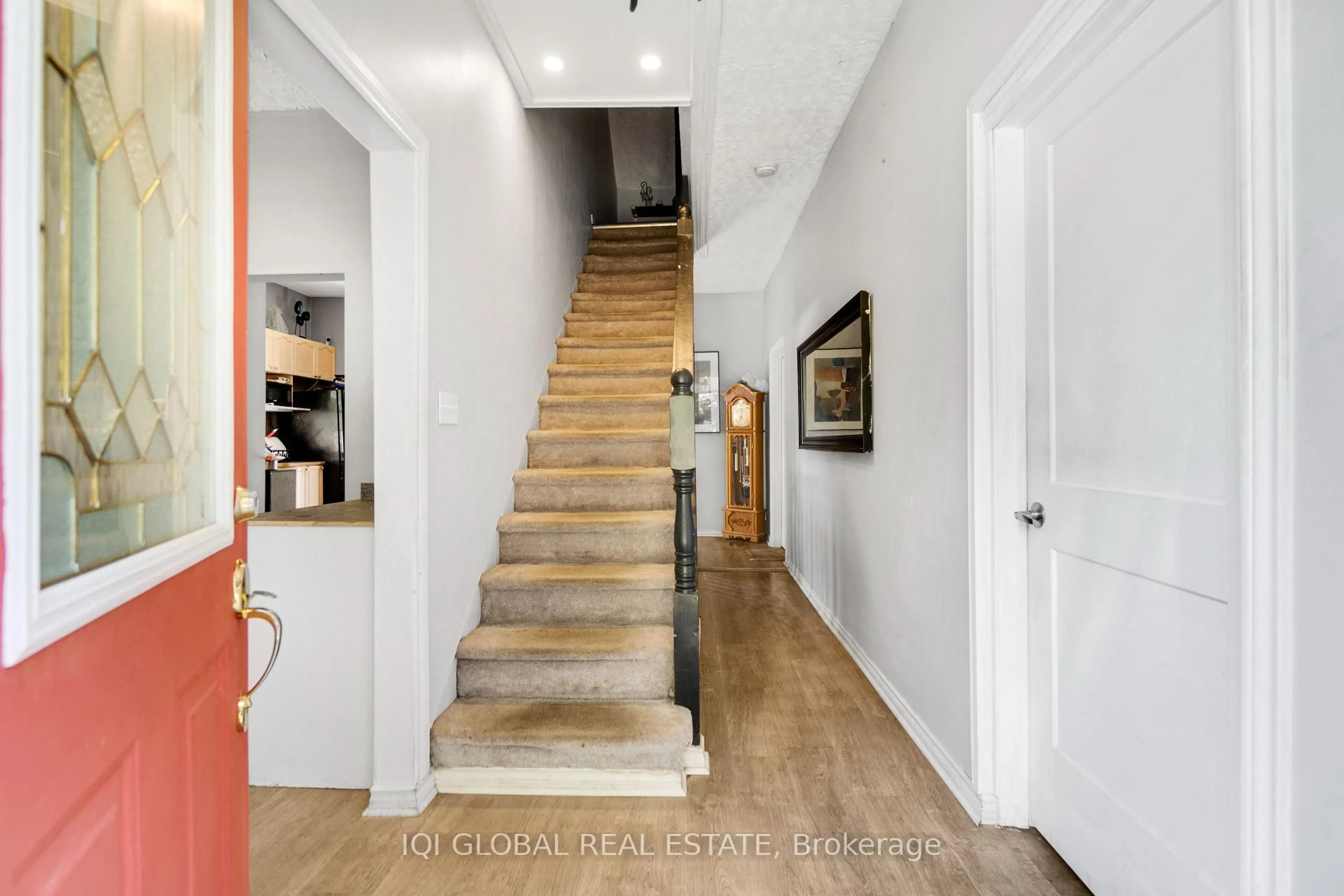 Unknown for 242 Queenston Rd, Cambridge Ontario N3H 3J2