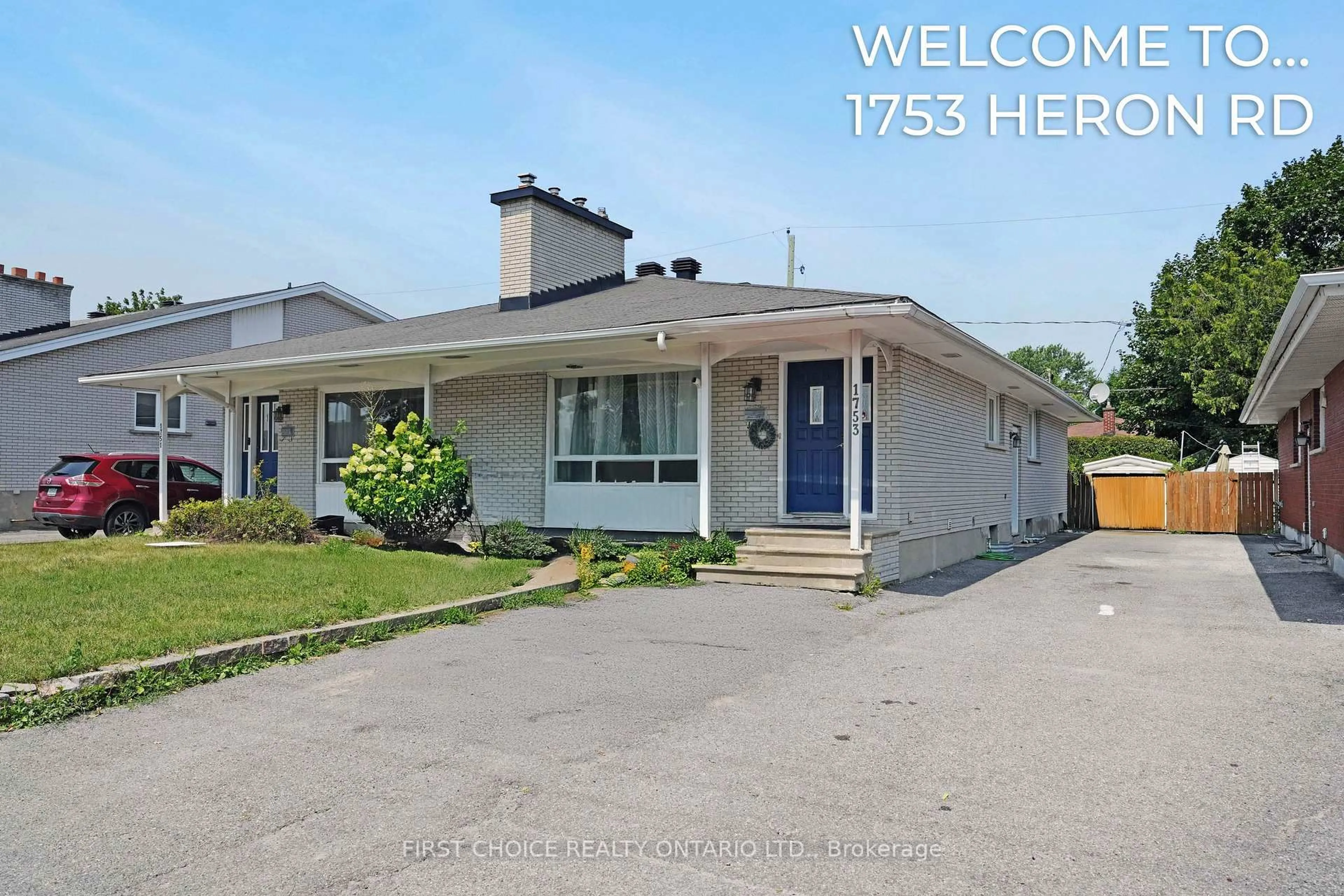 Home with vinyl exterior material, street for 1753 Heron Rd, Ottawa Ontario K1V 6A2