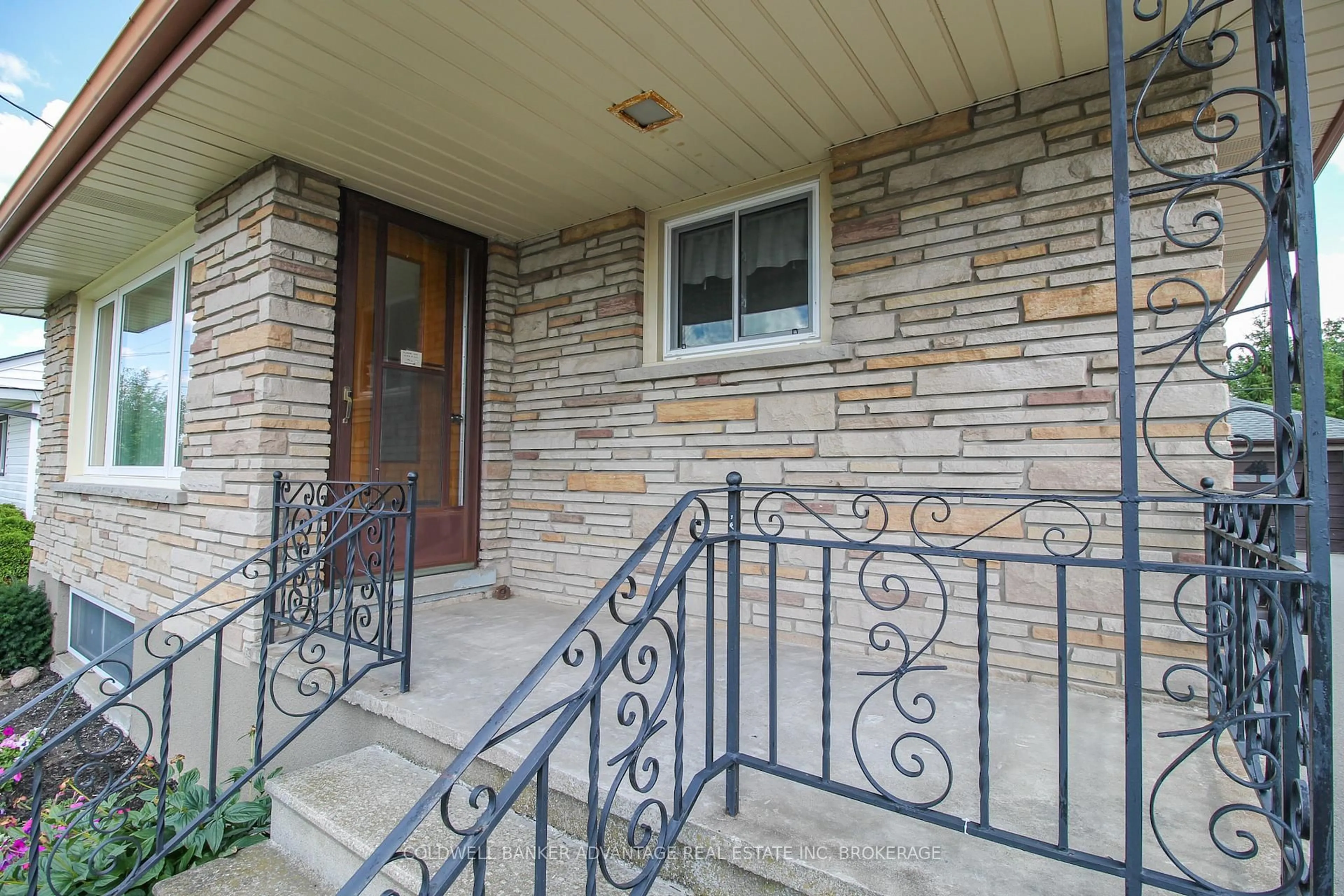 Unknown for 43 Clarke St, Port Colborne Ontario L3K 2E9
